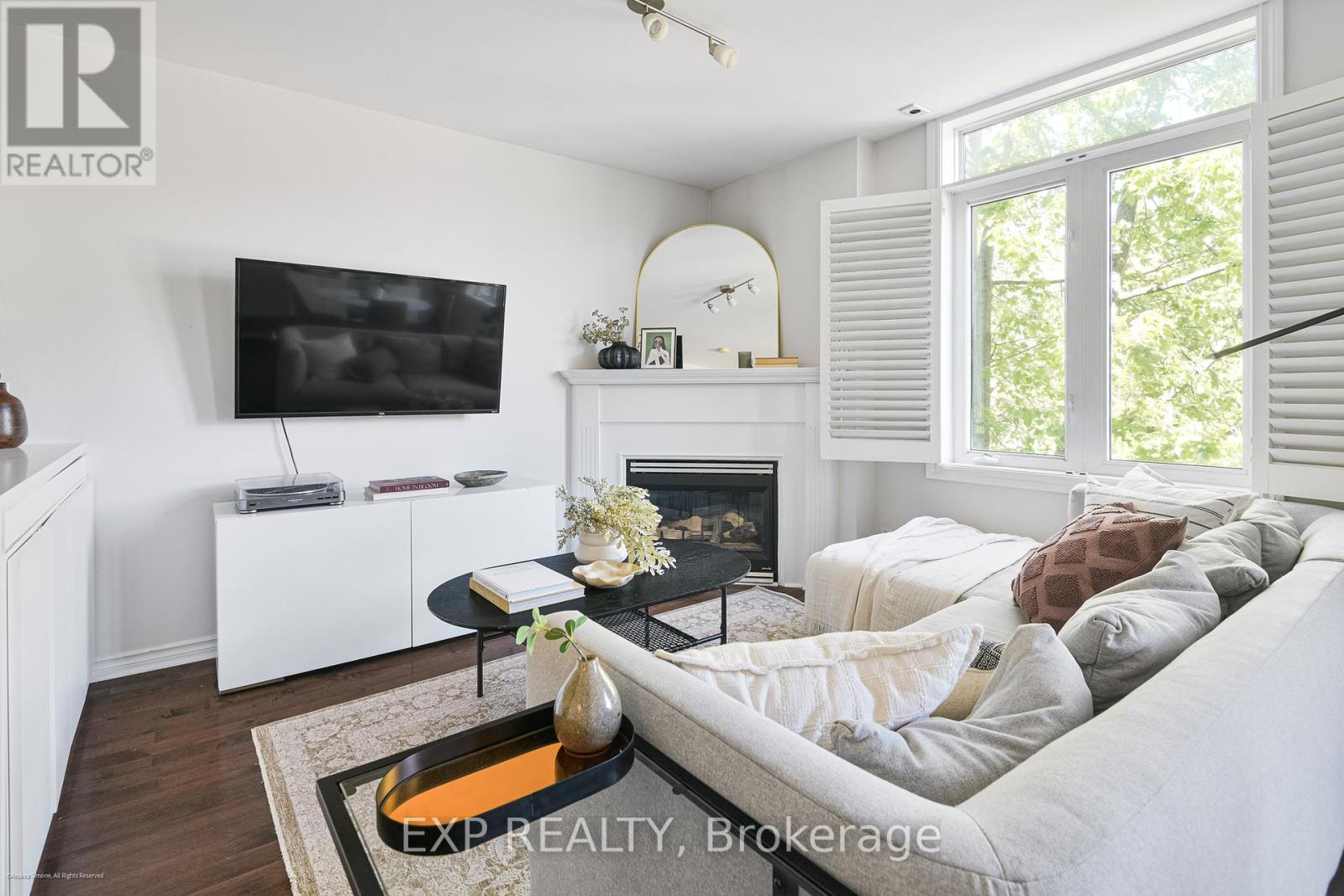 307 - 3 Shank St. Street, Toronto (Niagara), Ontario  M6J 3W9 - Photo 7 - C12449282