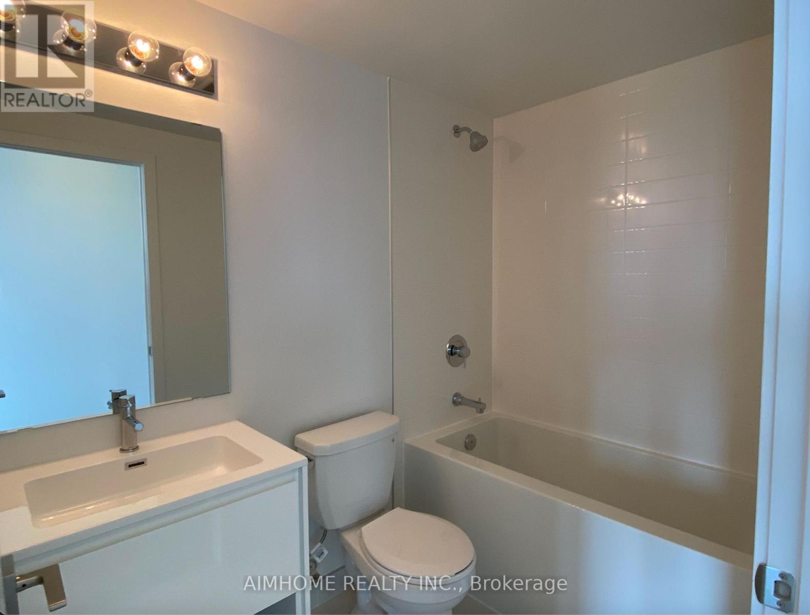 704 - 159 Wellesley Street E, Toronto (Cabbagetown-South St. James Town), Ontario  M4Y 0H5 - Photo 7 - C12449293