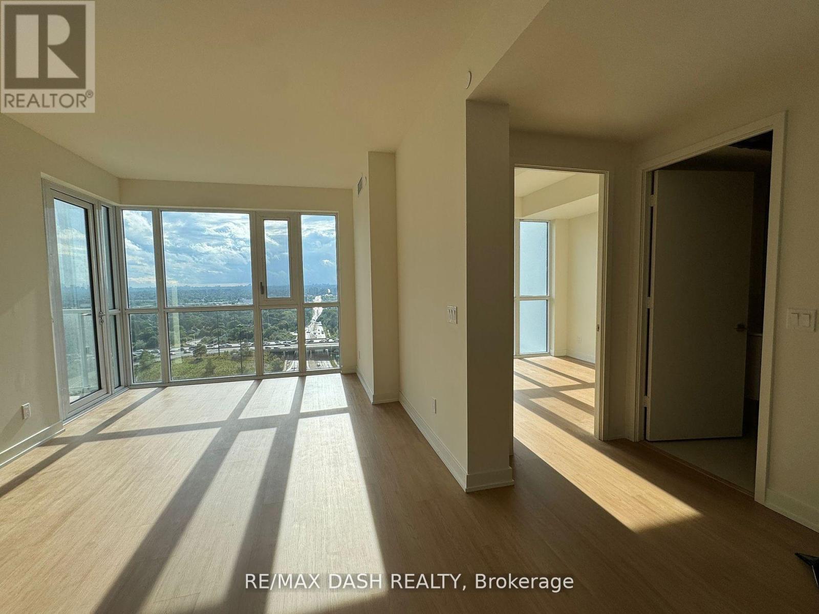 1702 - 10 Deerlick Court, Toronto, Ontario  M3A 0A7 - Photo 4 - C12449298