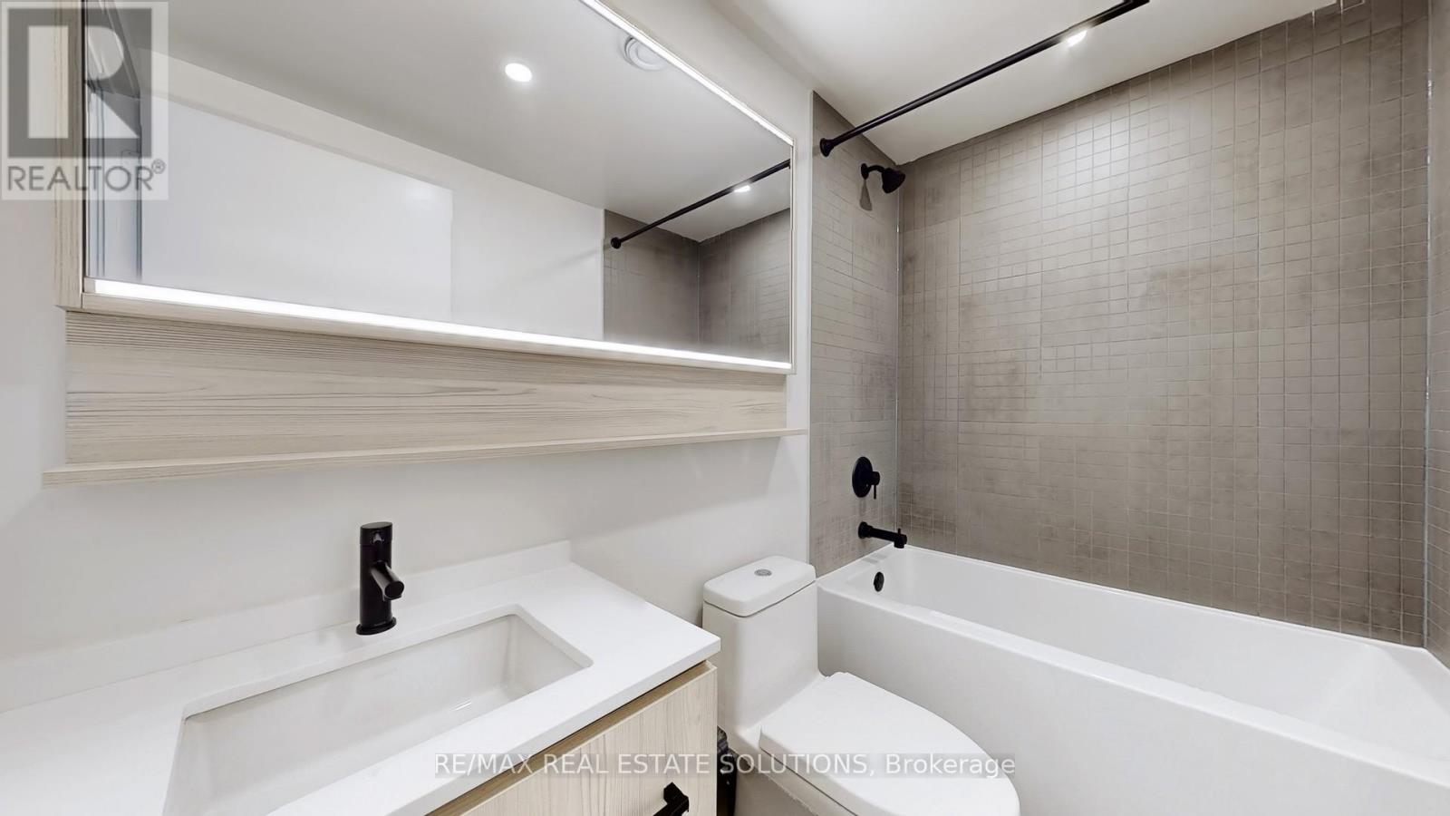 411 - 425 Front Street E, Toronto, Ontario  M5A 0X2 - Photo 17 - C12449313