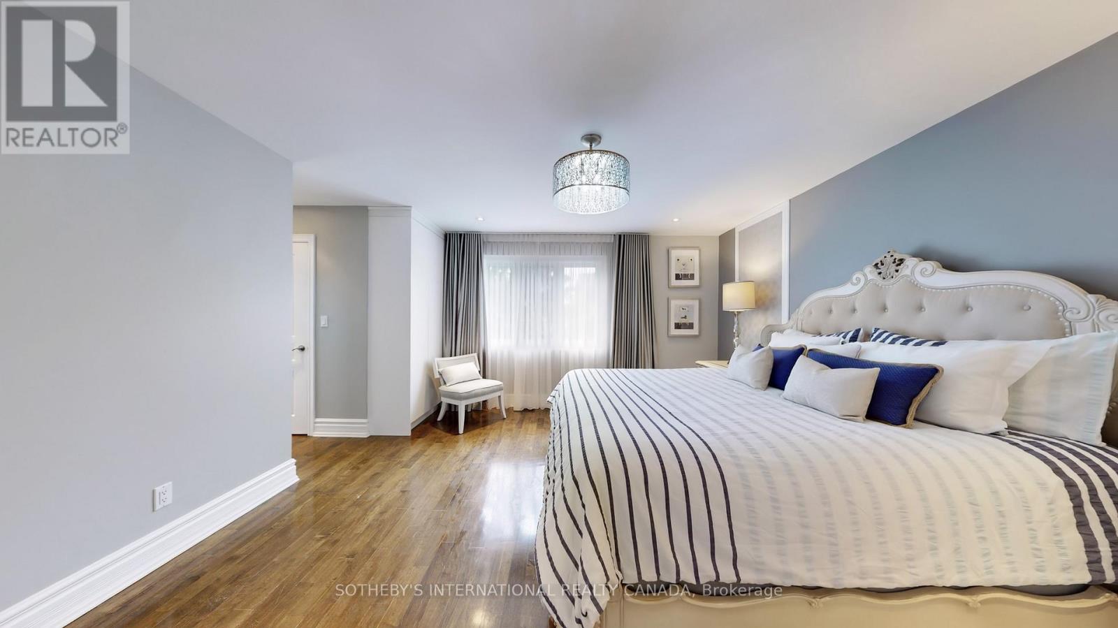 567 Melrose Avenue, Toronto, Ontario  M5M 2A4 - Photo 13 - C12449330