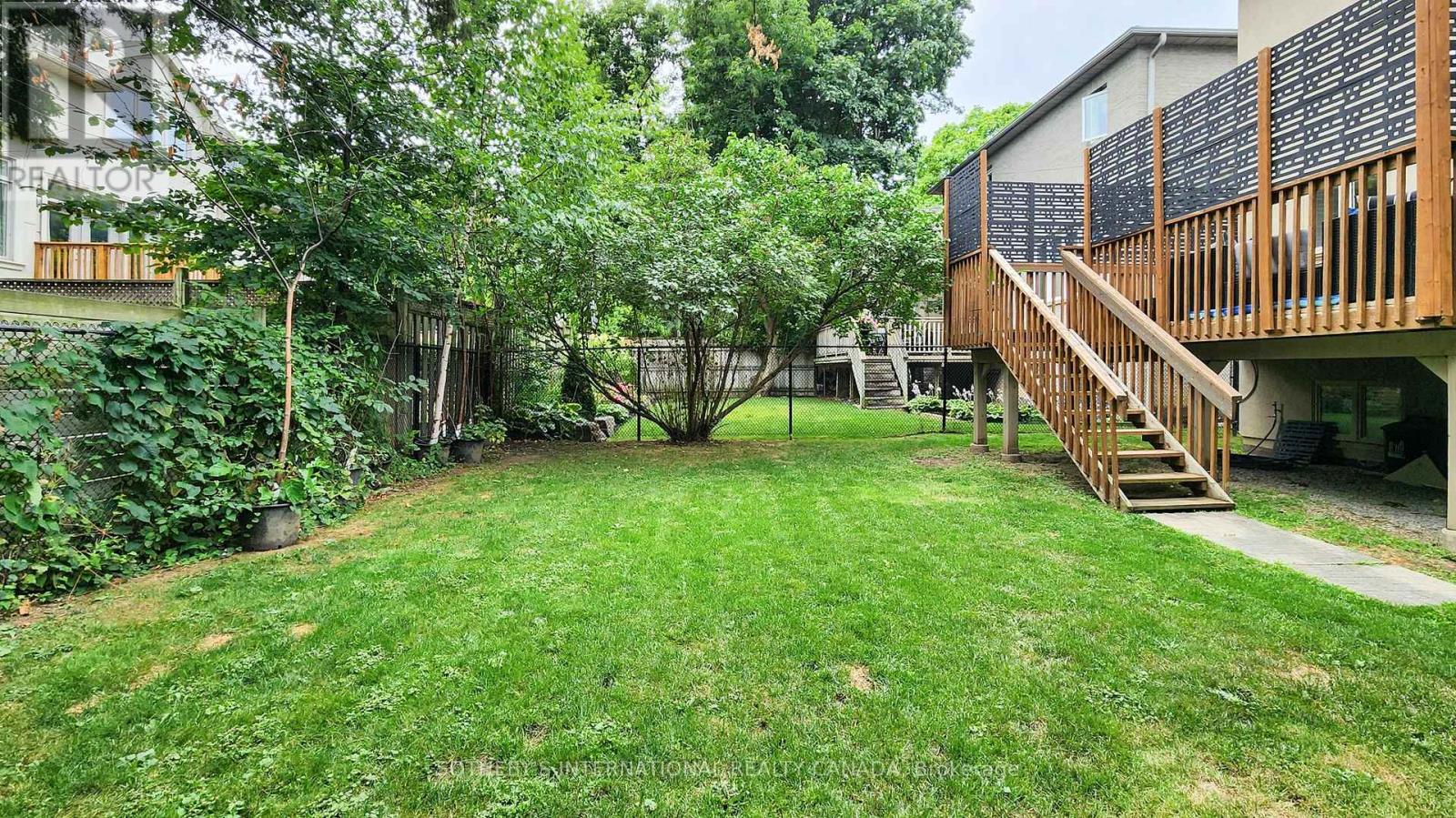 567 Melrose Avenue, Toronto, Ontario  M5M 2A4 - Photo 30 - C12449330