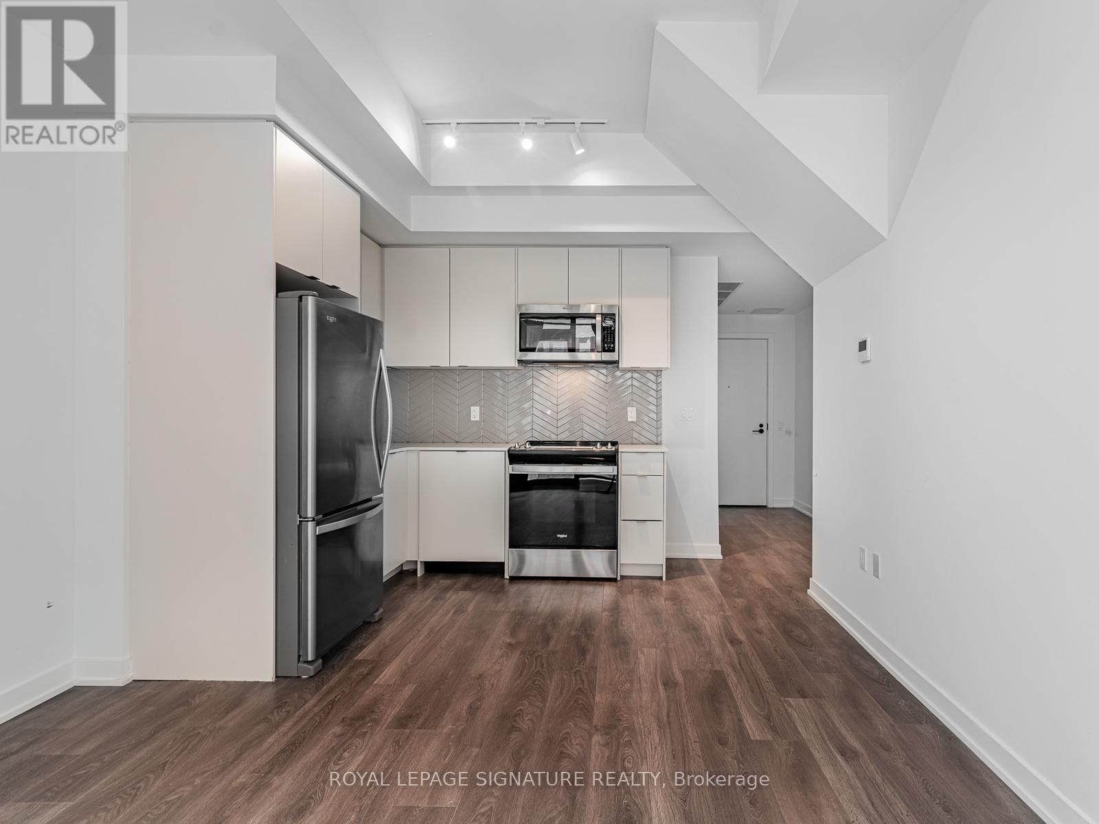 183f - 1608 Charles Street, Whitby (Port Whitby), Ontario  L1N 1B9 - Photo 6 - E12449236