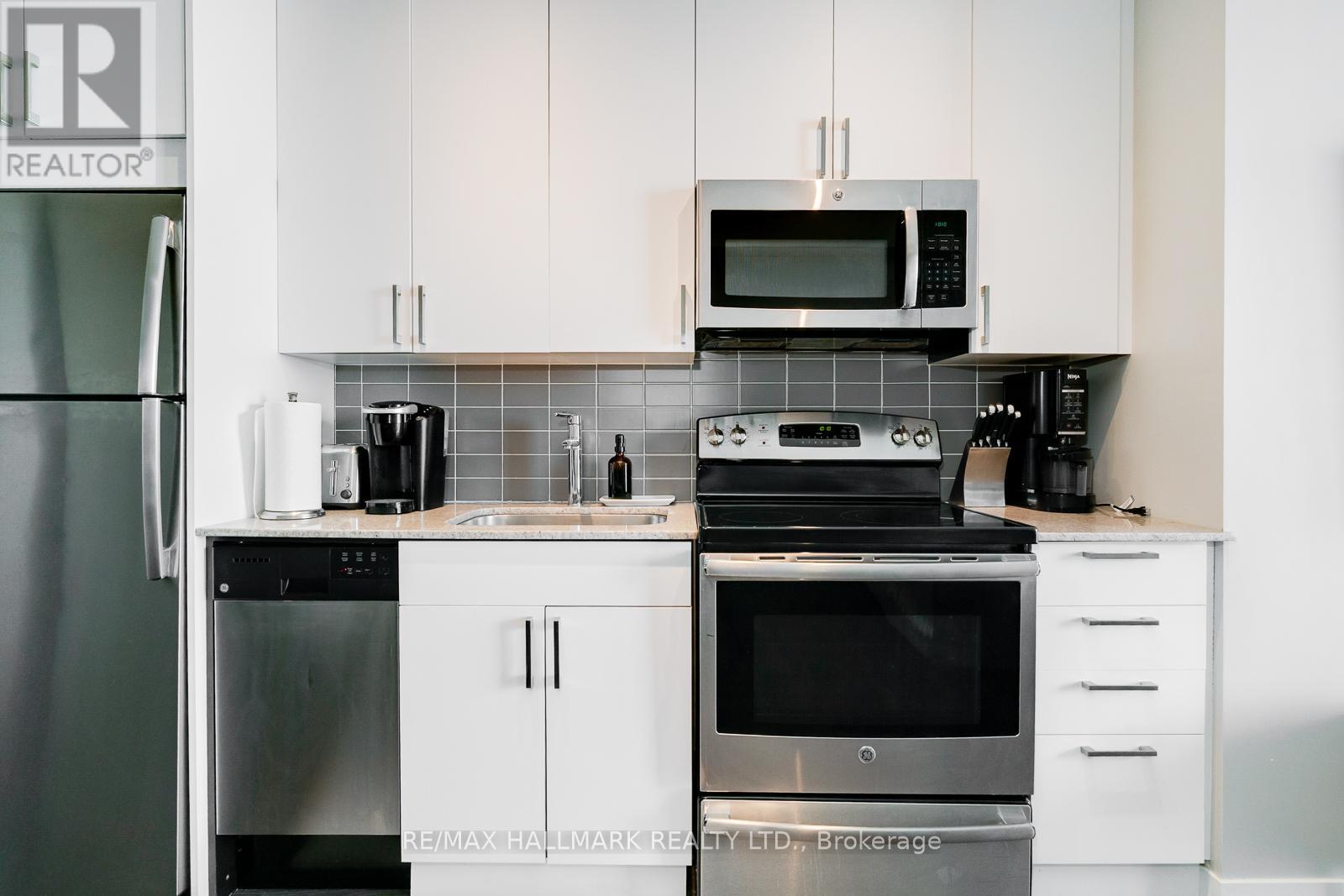 514 - 2055 Danforth Avenue, Toronto, Ontario  M4C 1J8 - Photo 4 - E12449316