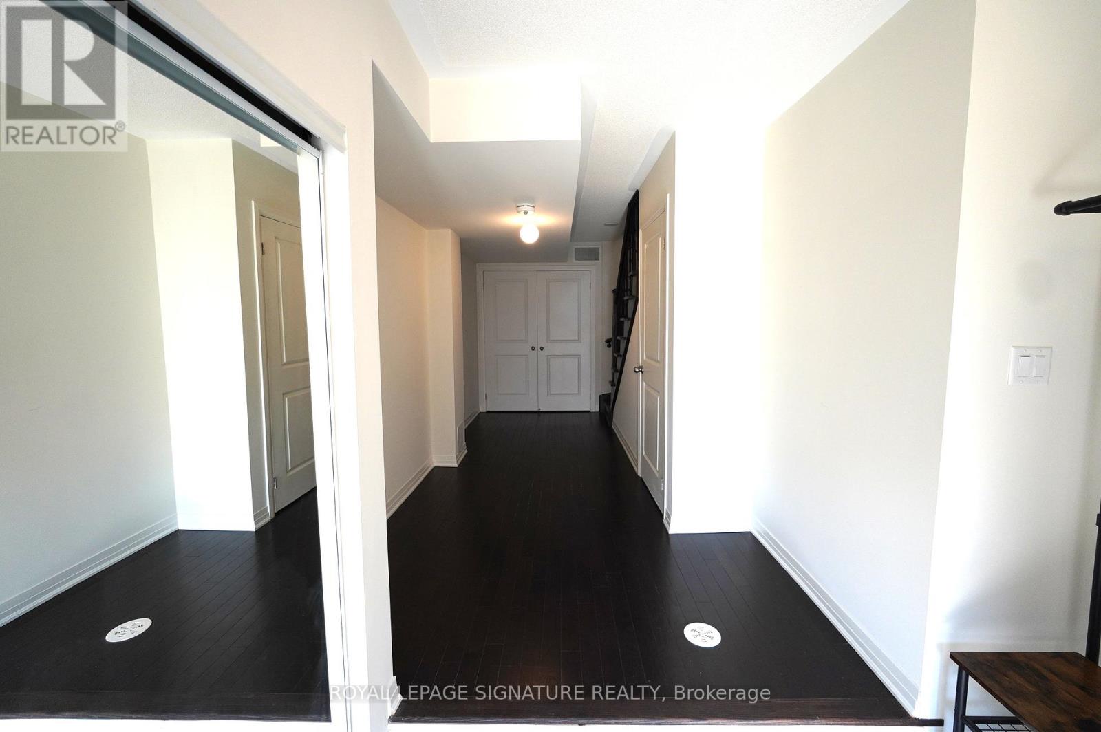212 Lord Elgin Lane, Clarington (Bowmanville), Ontario  L1C 7E8 - Photo 4 - E12449324