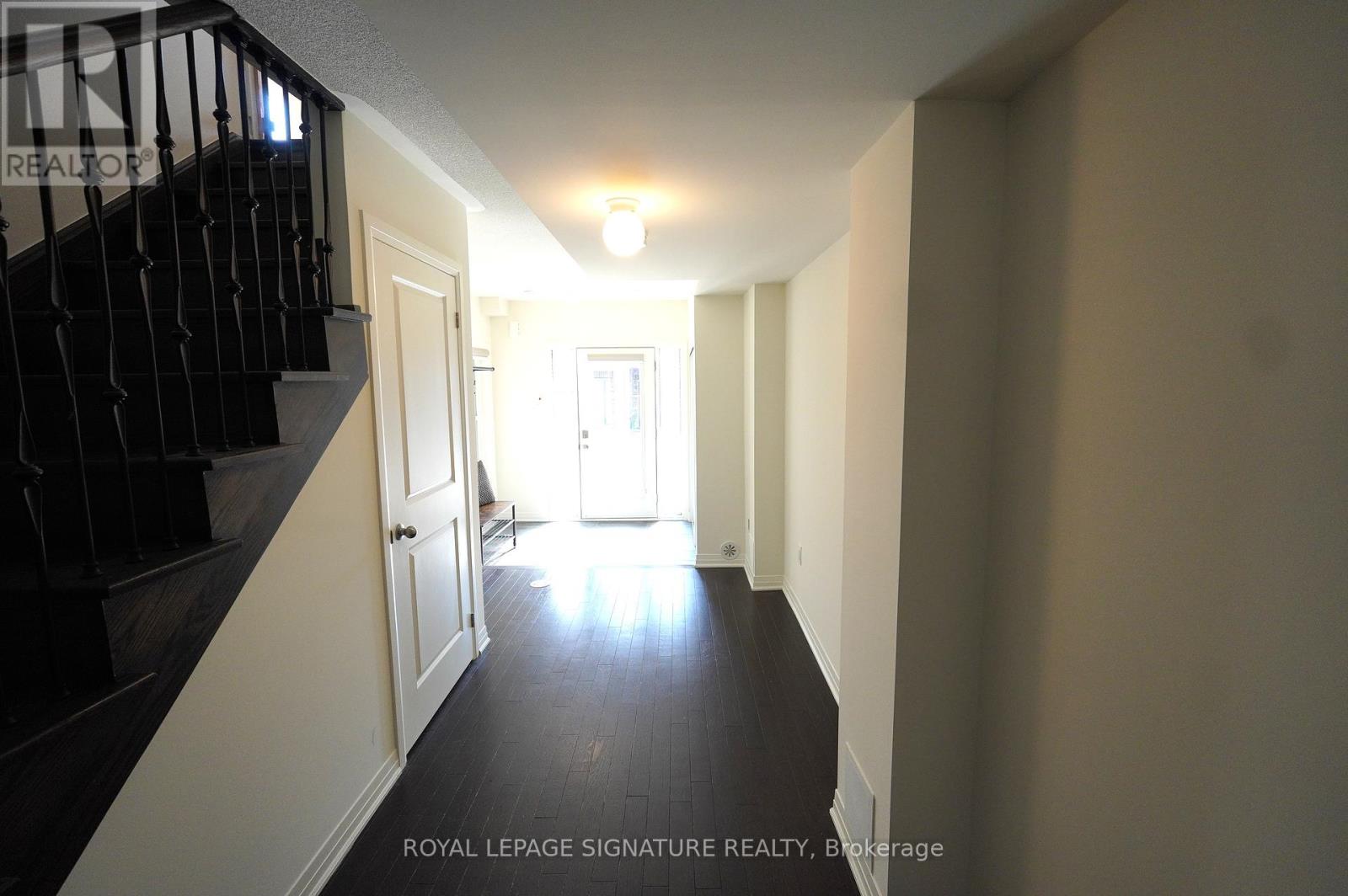 212 Lord Elgin Lane, Clarington (Bowmanville), Ontario  L1C 7E8 - Photo 5 - E12449324