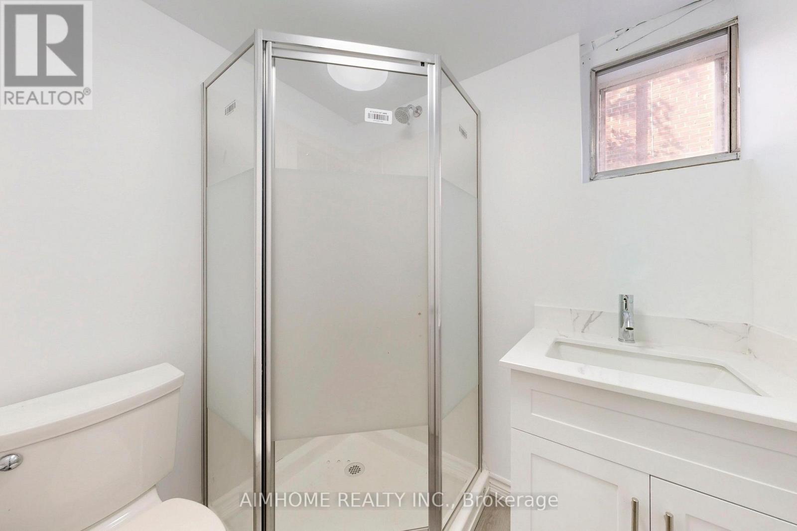 Entire Property - 195 Finch Avenue E, Toronto, Ontario  M2N 4S1 - Photo 31 - C12326424