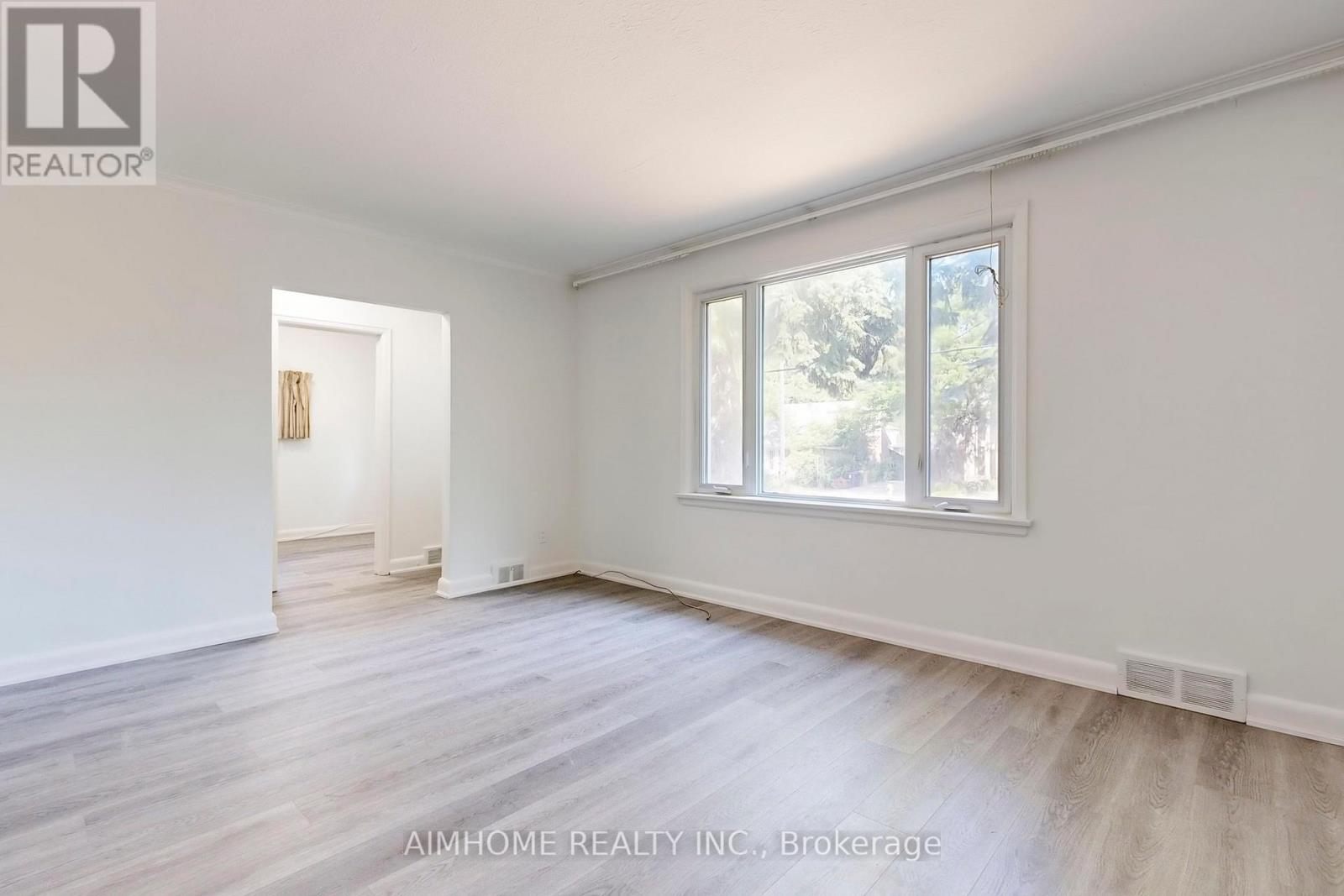 Entire Property - 195 Finch Avenue E, Toronto, Ontario  M2N 4S1 - Photo 5 - C12326424