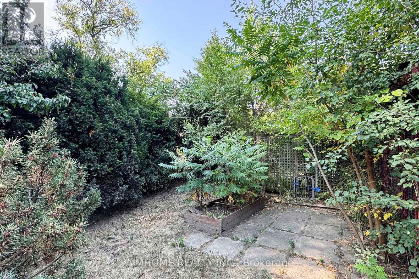 Entire Property - 195 Finch Avenue E, Toronto, Ontario  M2N 4S1 - Photo 34 - C12326424