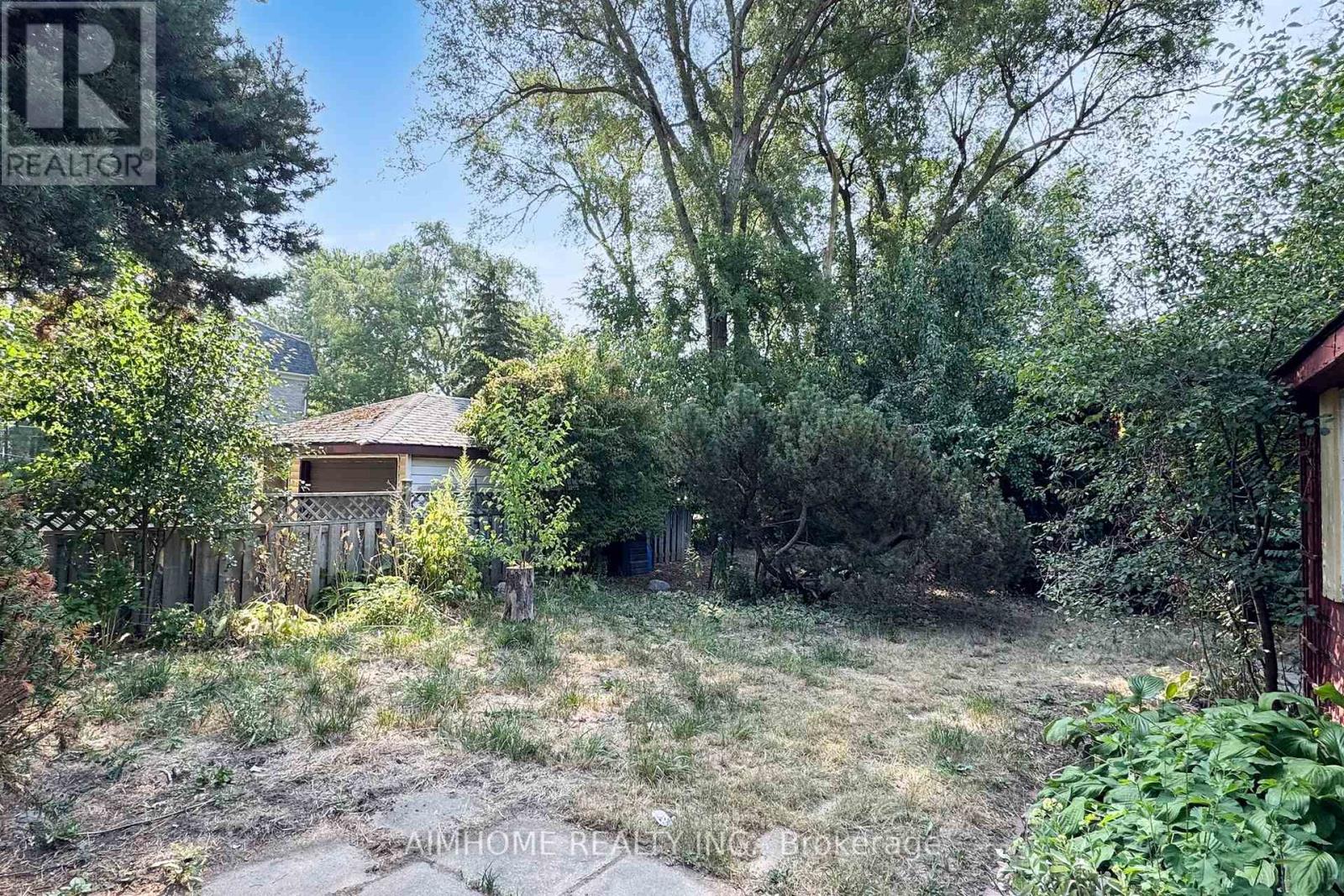 Entire Property - 195 Finch Avenue E, Toronto, Ontario  M2N 4S1 - Photo 33 - C12326424