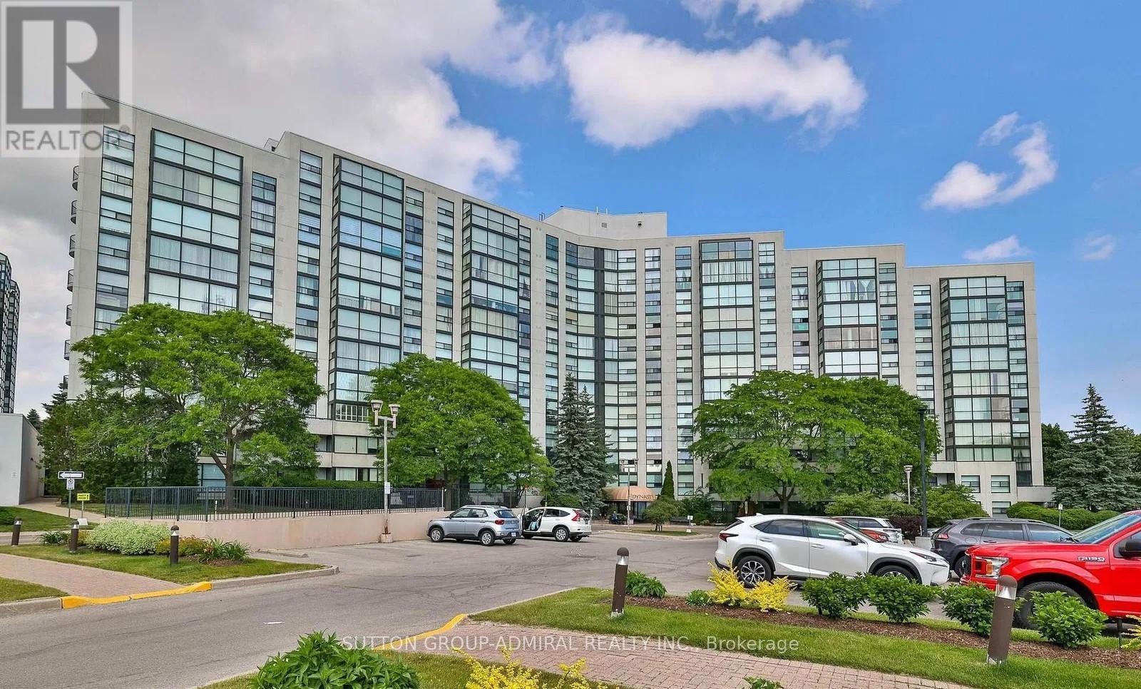 917 - 30 Harding Boulevard W, Richmond Hill, Ontario  L4C 9M3 - Photo 1 - N12449265