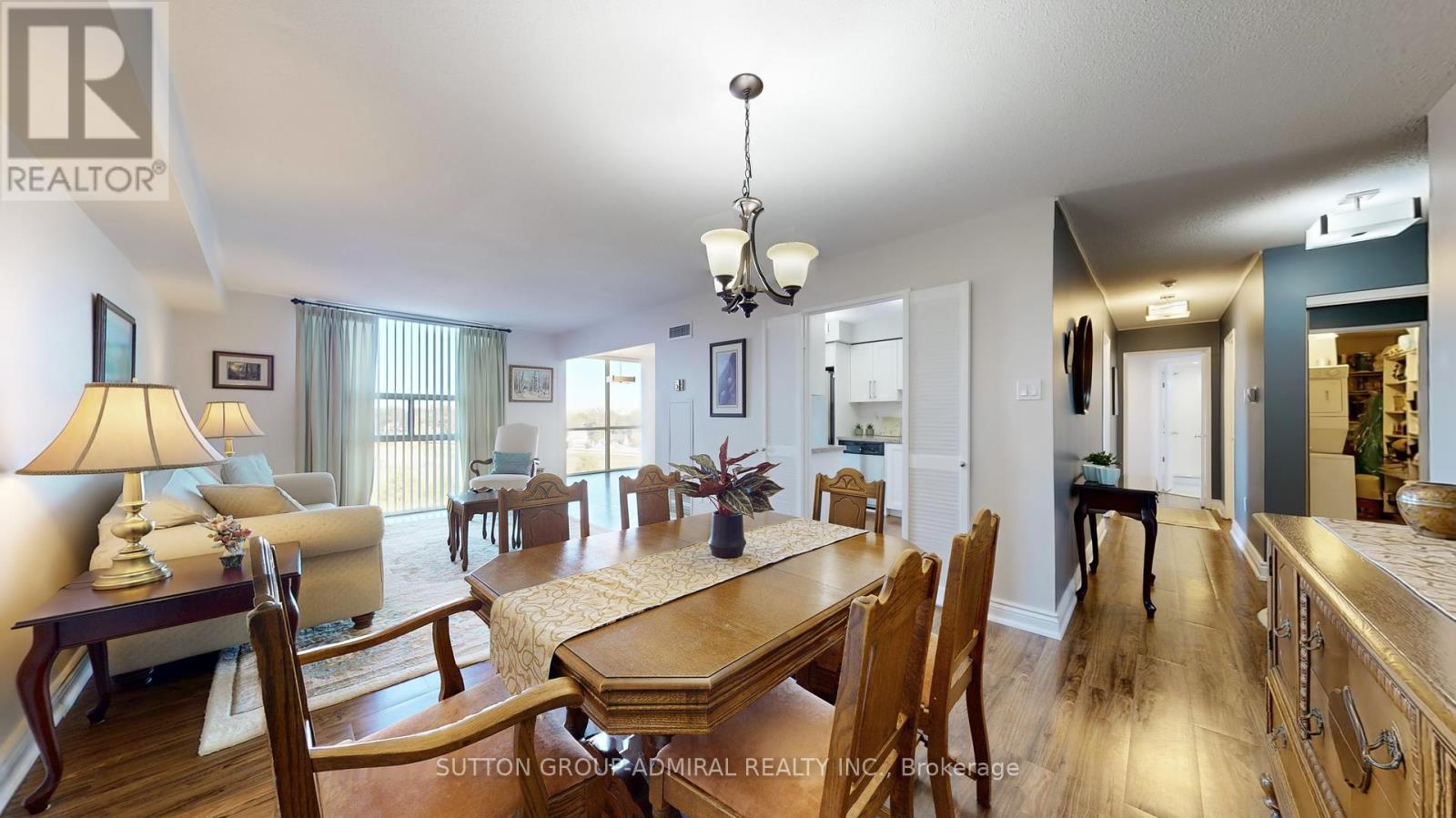 917 - 30 Harding Boulevard W, Richmond Hill, Ontario  L4C 9M3 - Photo 14 - N12449265
