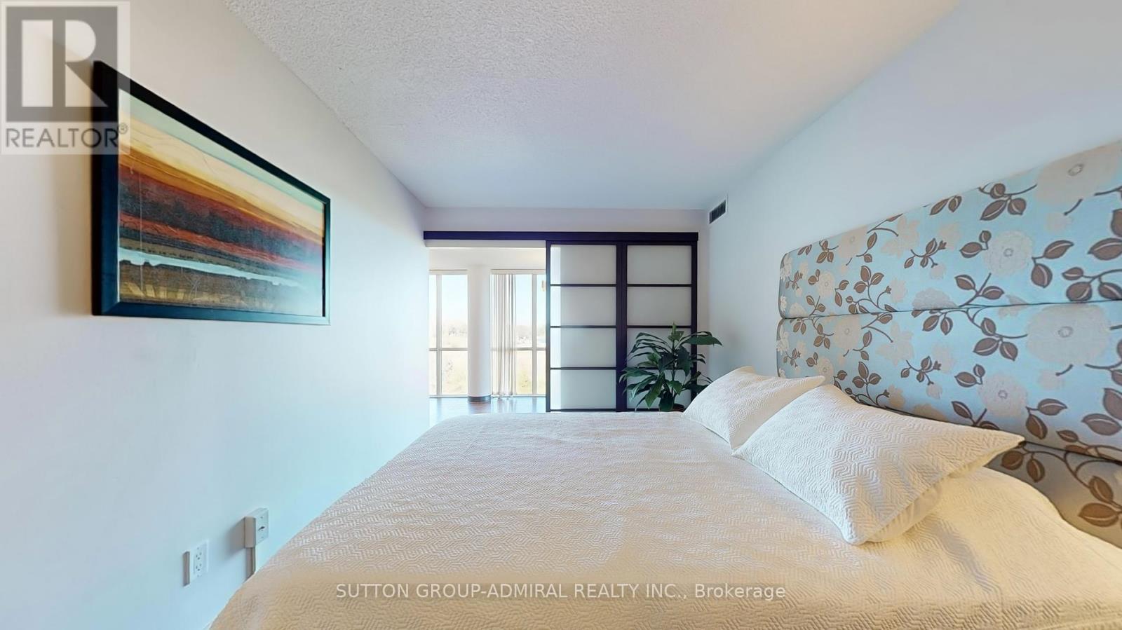 917 - 30 Harding Boulevard W, Richmond Hill, Ontario  L4C 9M3 - Photo 32 - N12449265