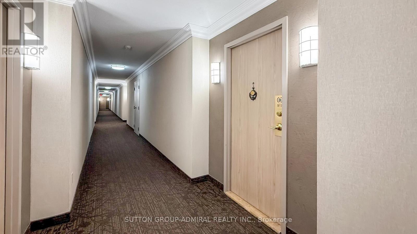 917 - 30 Harding Boulevard W, Richmond Hill, Ontario  L4C 9M3 - Photo 5 - N12449265