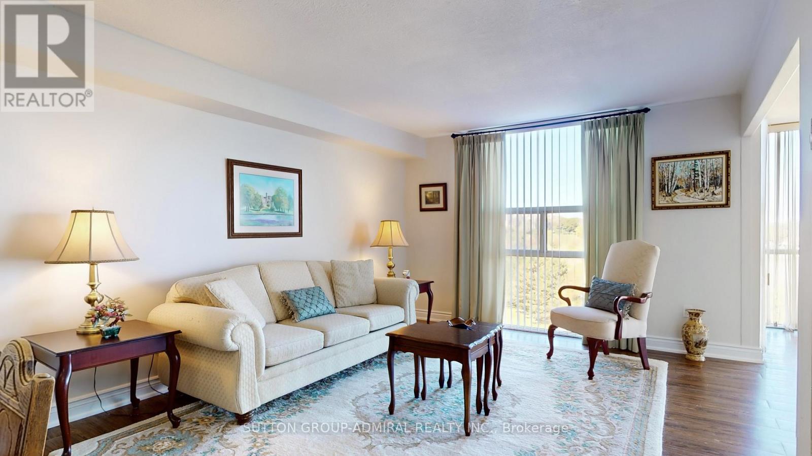 917 - 30 Harding Boulevard W, Richmond Hill, Ontario  L4C 9M3 - Photo 9 - N12449265