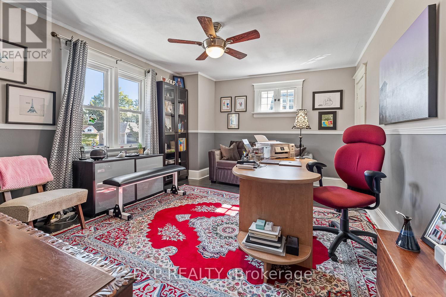 208 Lorne Avenue, Newmarket (Central Newmarket), Ontario  L3Y 4K2 - Photo 27 - N12449308