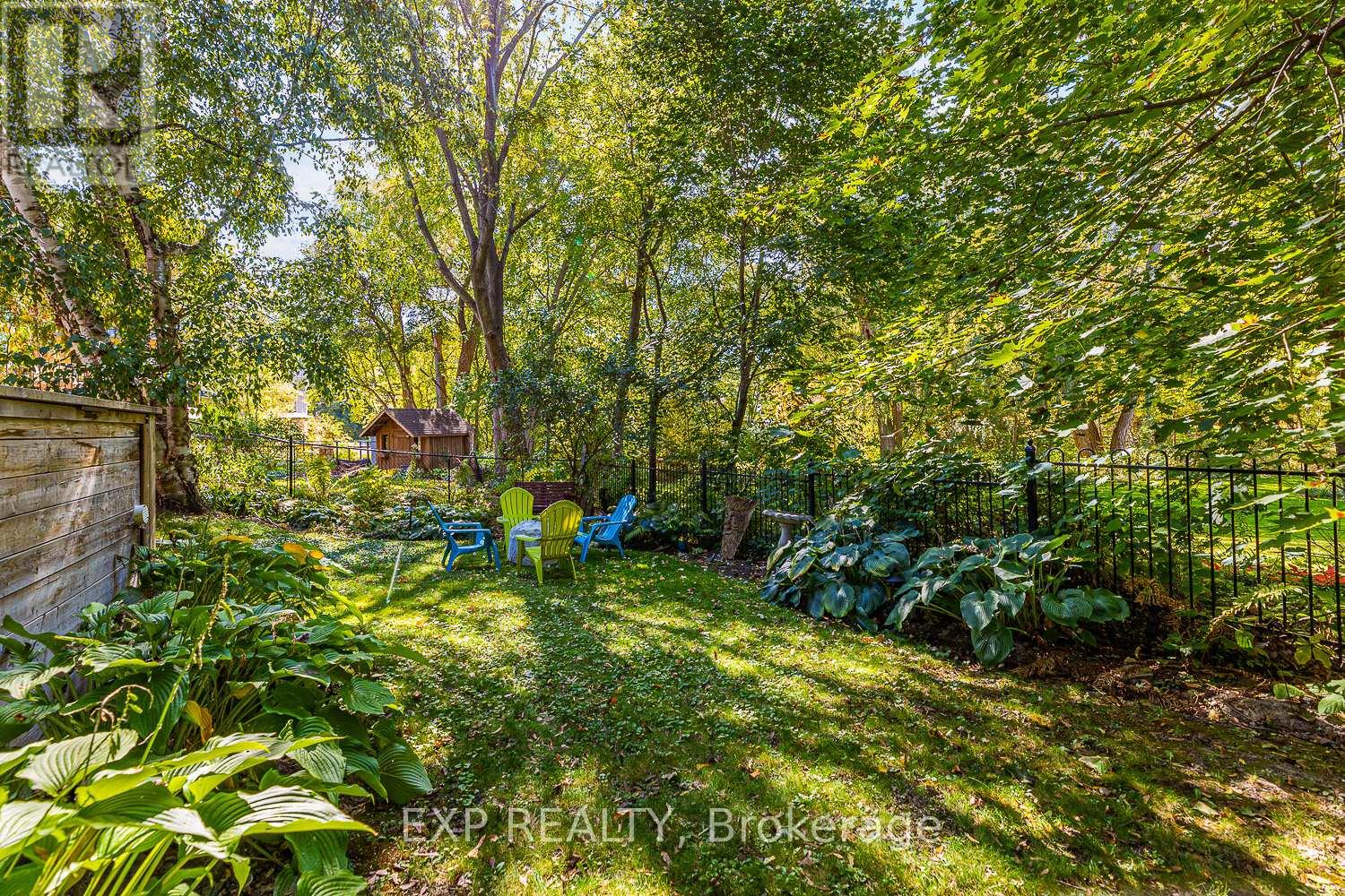 208 Lorne Avenue, Newmarket (Central Newmarket), Ontario  L3Y 4K2 - Photo 44 - N12449308