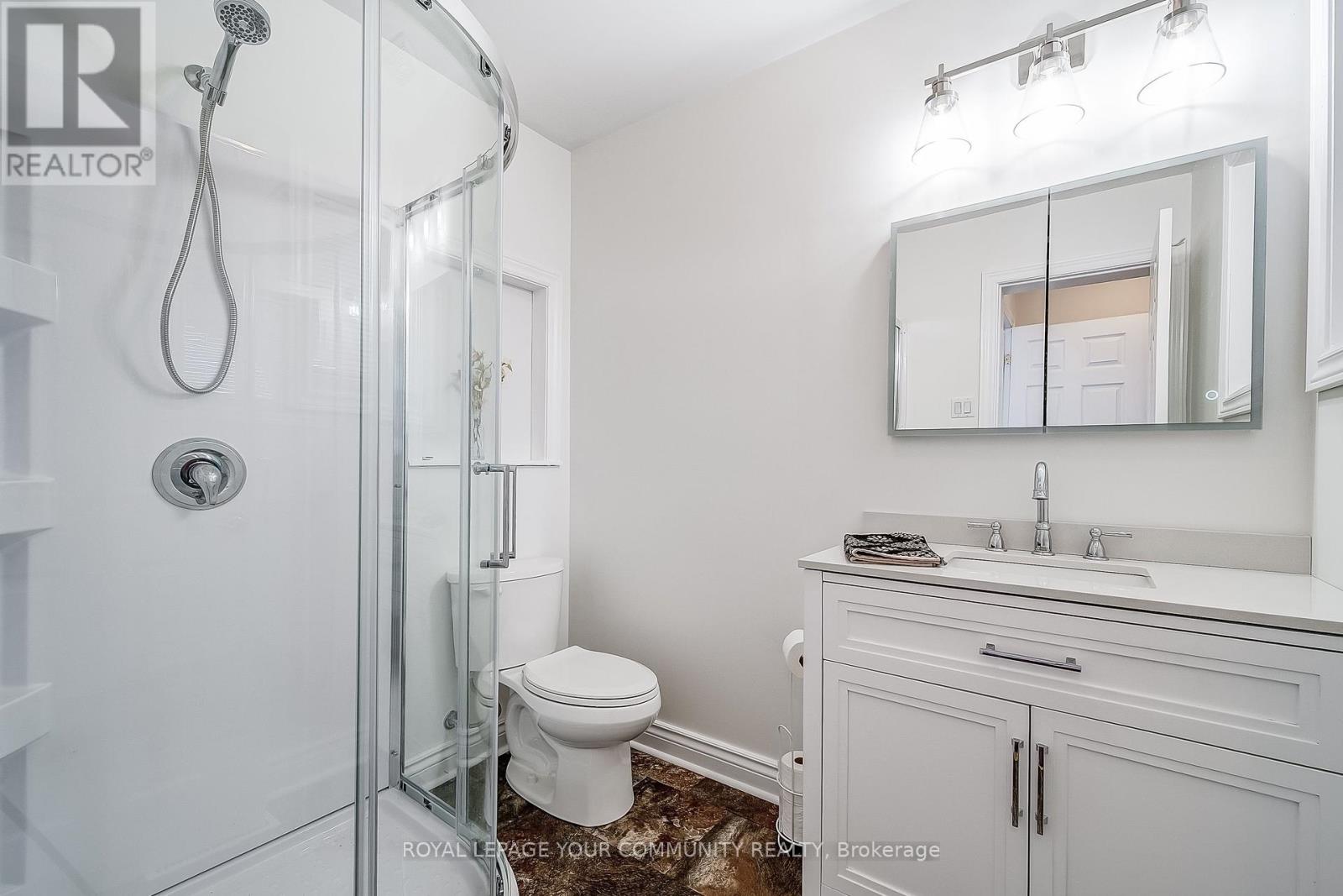 749 Rockaway Road, Georgina, Ontario  L0E 1S0 - Photo 15 - N12449320