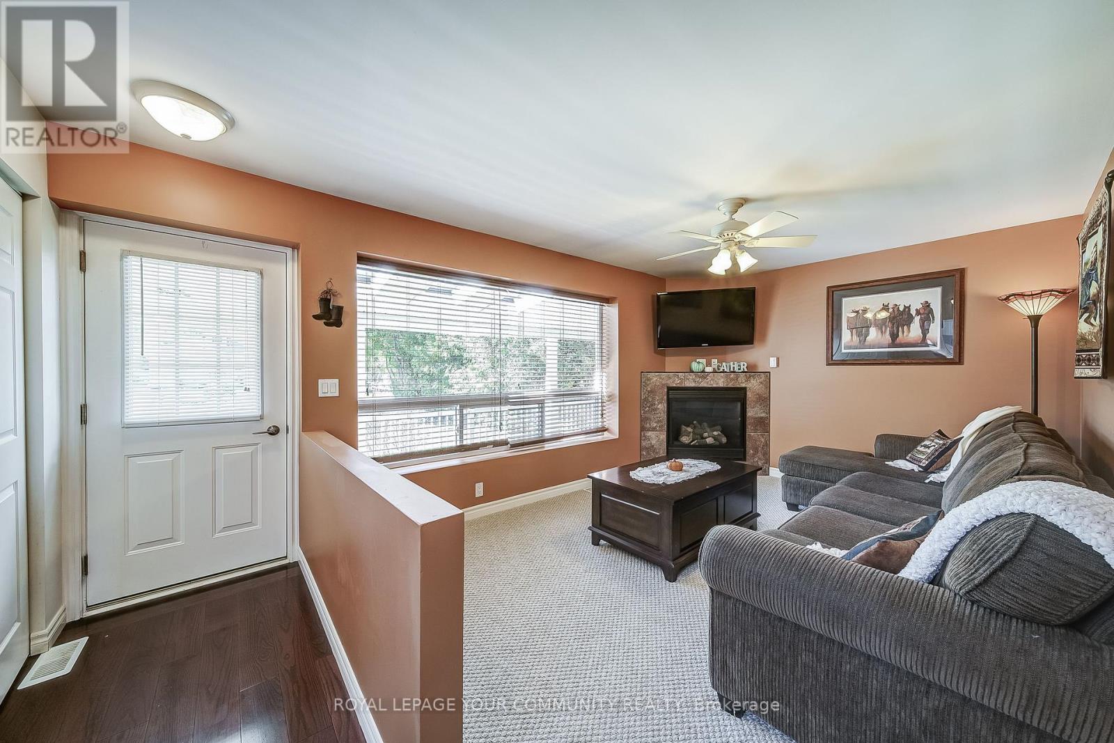 749 Rockaway Road, Georgina, Ontario  L0E 1S0 - Photo 5 - N12449320