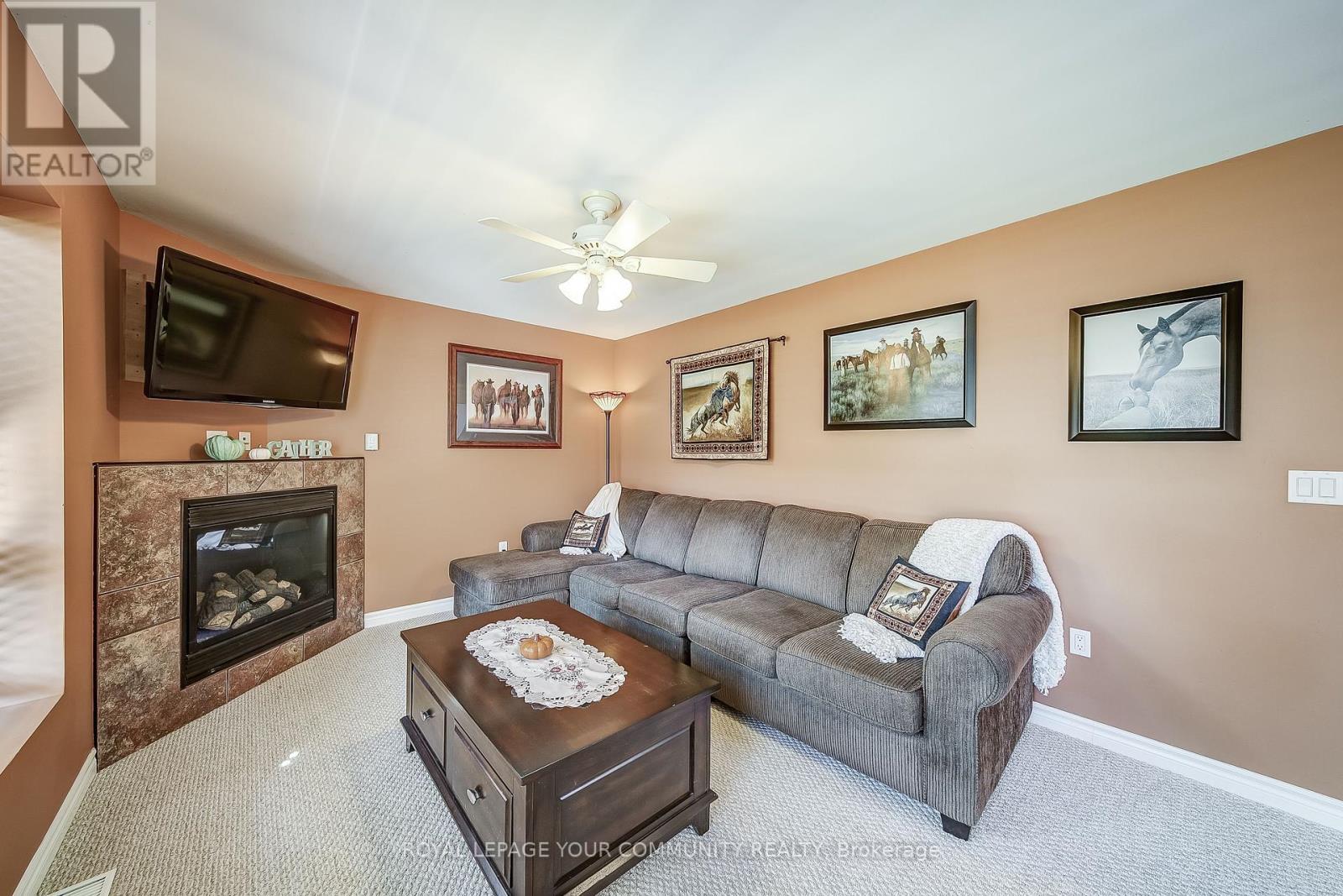 749 Rockaway Road, Georgina, Ontario  L0E 1S0 - Photo 6 - N12449320