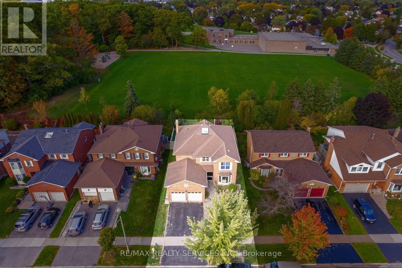 14 Milner Crescent, Ajax, Ontario  L1S 4W3 - Photo 2 - E12448966