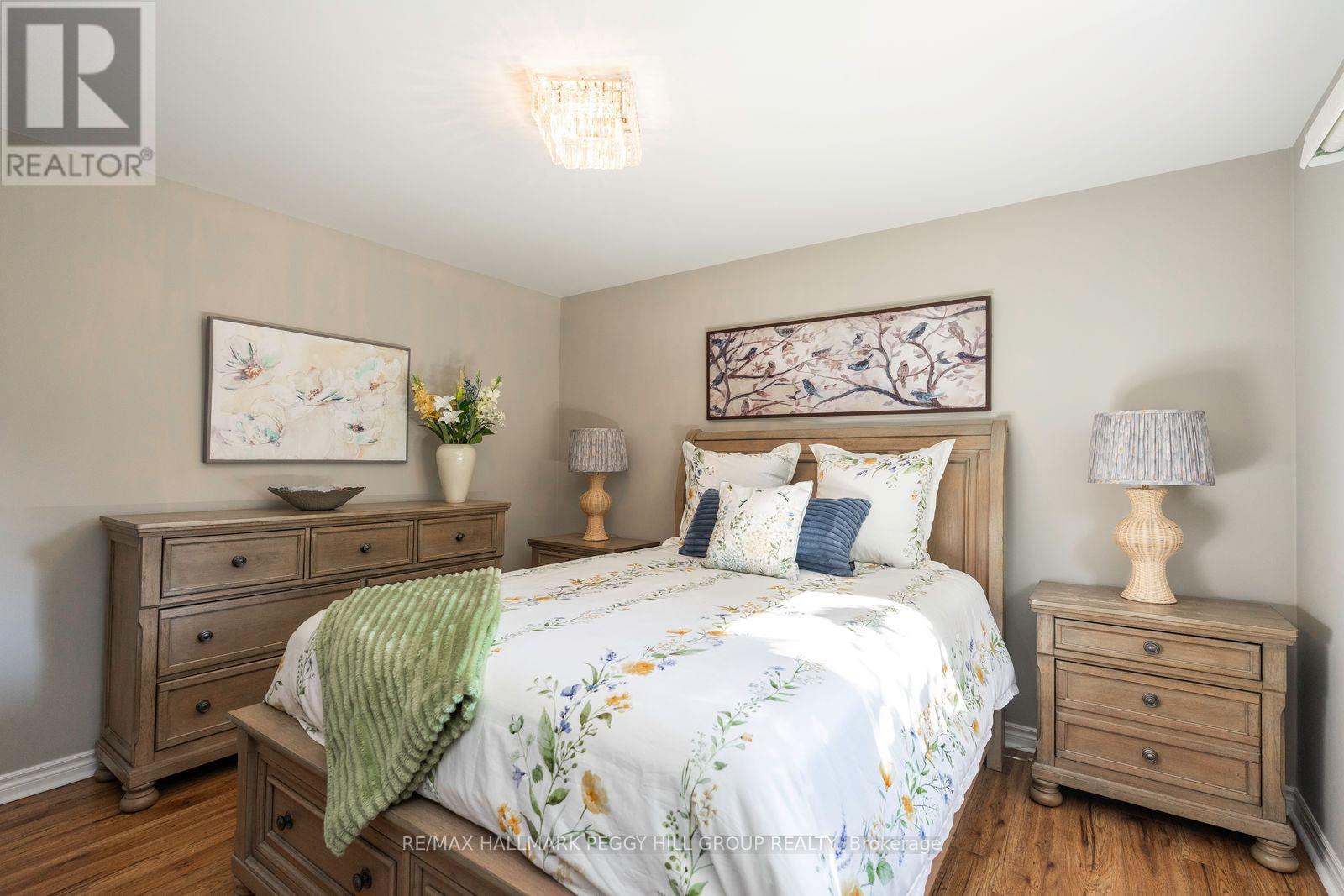 17 Bertram Drive, Springwater, Ontario  L0L 1P0 - Photo 5 - S12449246