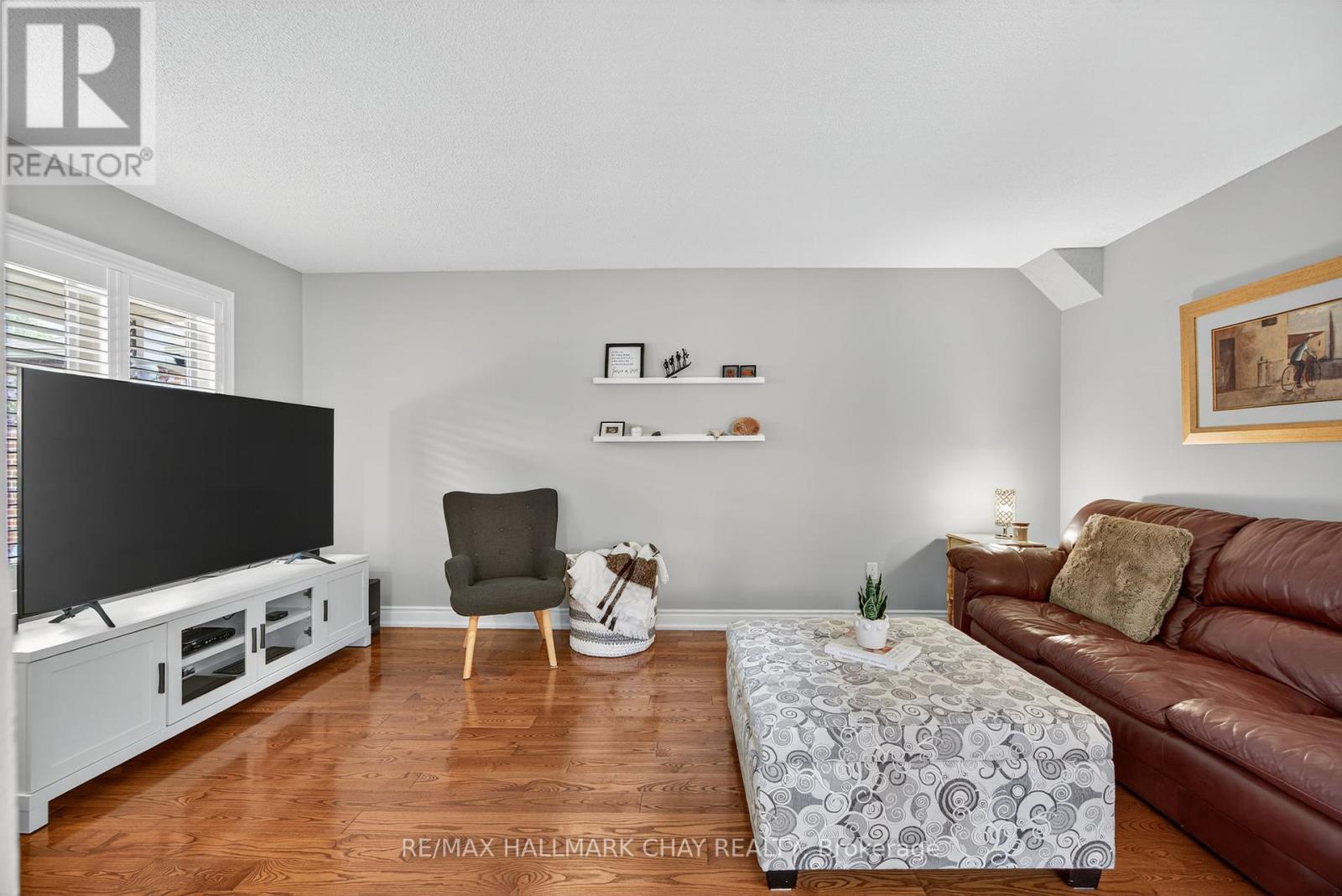 65 Mcdougall Drive, Barrie, Ontario  L4N 7H6 - Photo 13 - S12449323