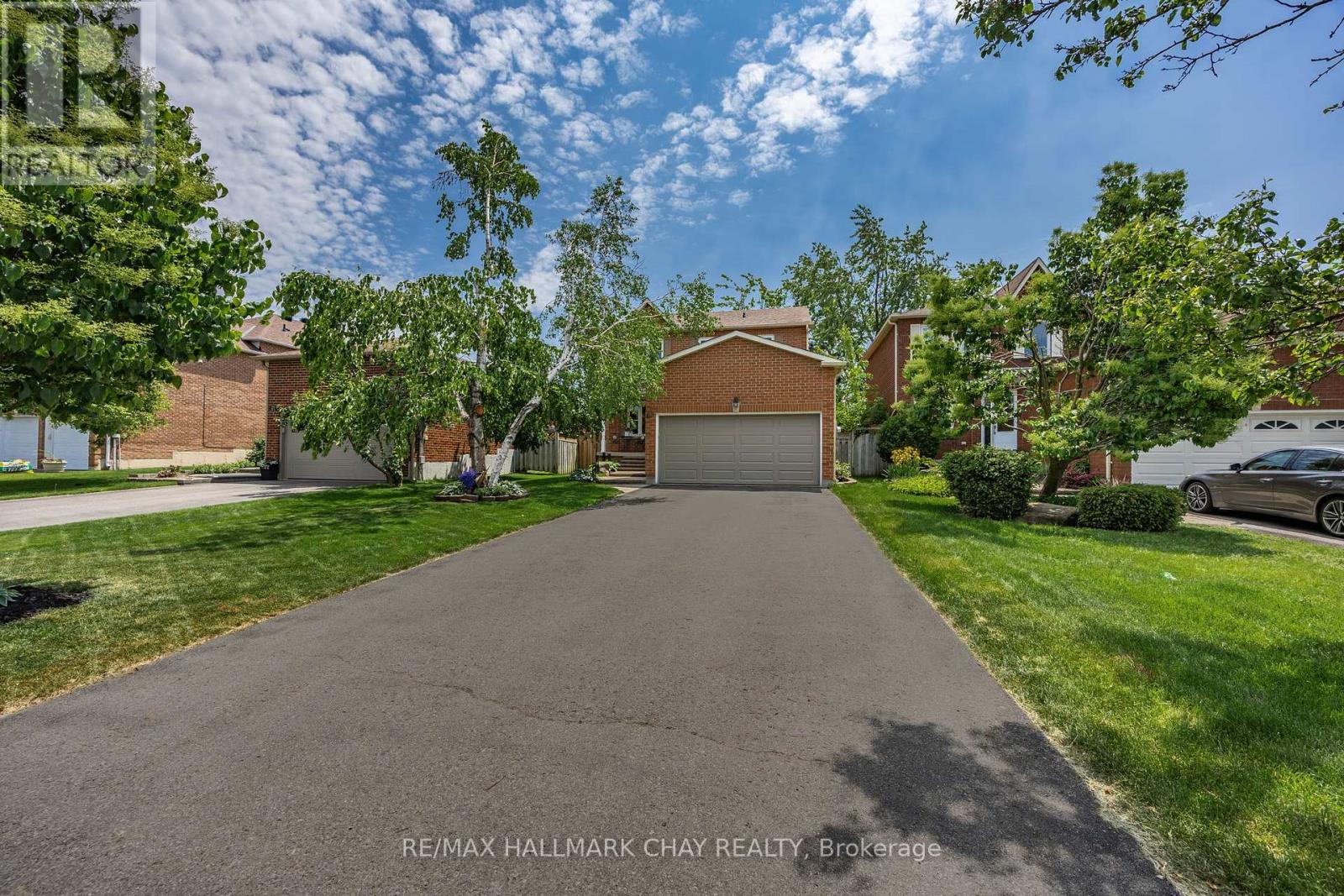 65 Mcdougall Drive, Barrie, Ontario  L4N 7H6 - Photo 39 - S12449323