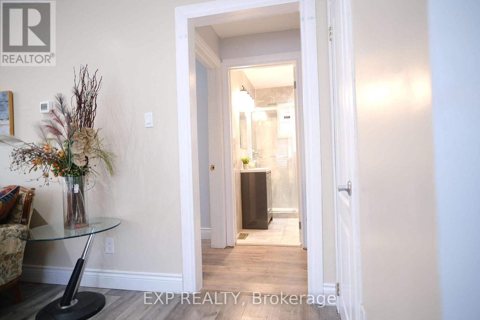 3968 St Peter Street, Niagara Falls, Ontario  L2J 2N8 - Photo 10 - X12427287