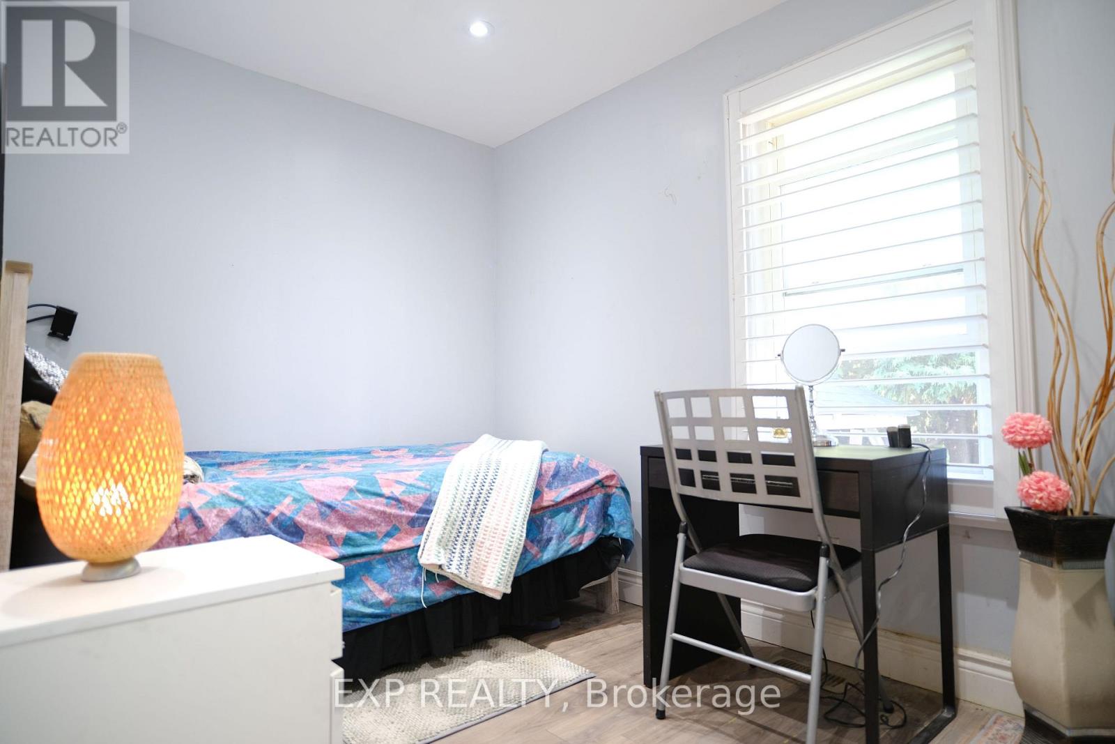 3968 St Peter Street, Niagara Falls, Ontario  L2J 2N8 - Photo 17 - X12427287