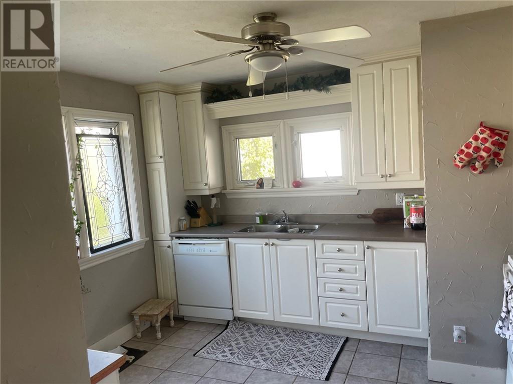 519 Haig, Sudbury, Ontario P3C 1E1 - Photo 8 - 2125098