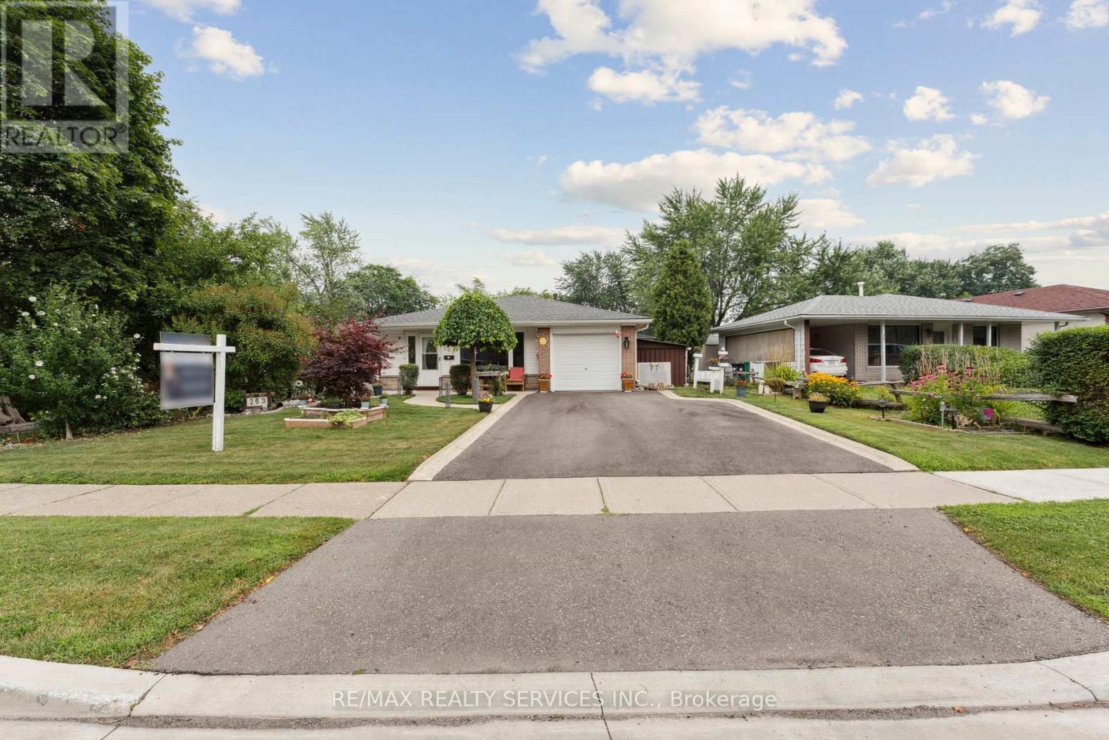 263 BARTLEY BULL PARKWAY, Brampton, Ontario