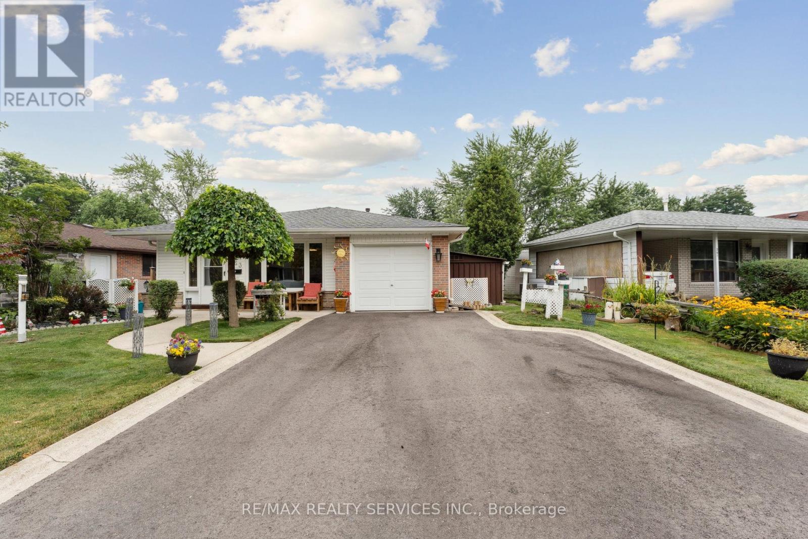 263 Bartley Bull Parkway, Brampton, Ontario  L6W 2L2 - Photo 3 - W12319624