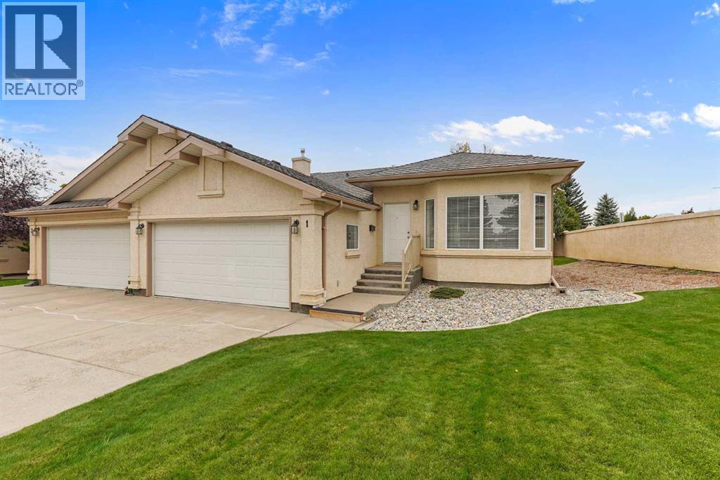 1, 240 Heritage Boulevard W, Lethbridge, Alberta  T1K 7H3 - Photo 1 - A2251373