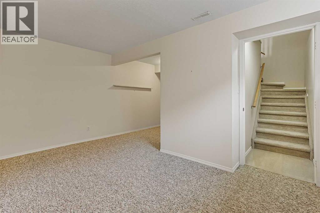 1, 240 Heritage Boulevard W, Lethbridge, Alberta  T1K 7H3 - Photo 23 - A2251373