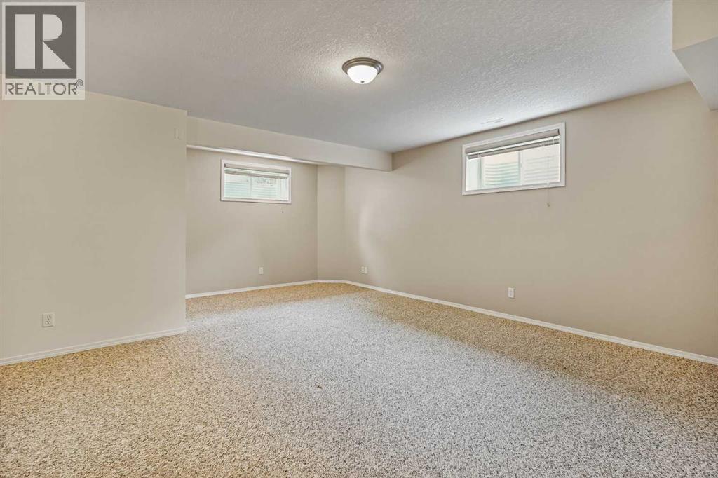 1, 240 Heritage Boulevard W, Lethbridge, Alberta  T1K 7H3 - Photo 26 - A2251373