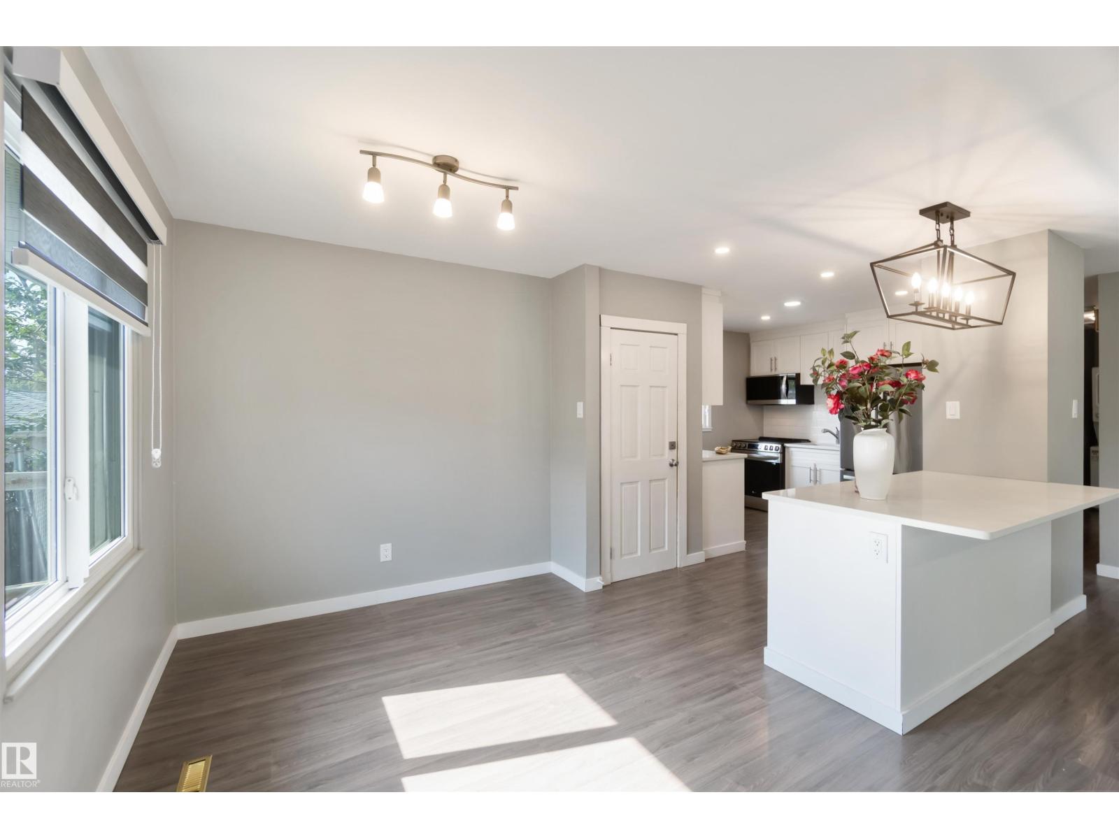 12268 131 St Nw Nw, Edmonton, Alberta  T5L 1M9 - Photo 9 - E4458138