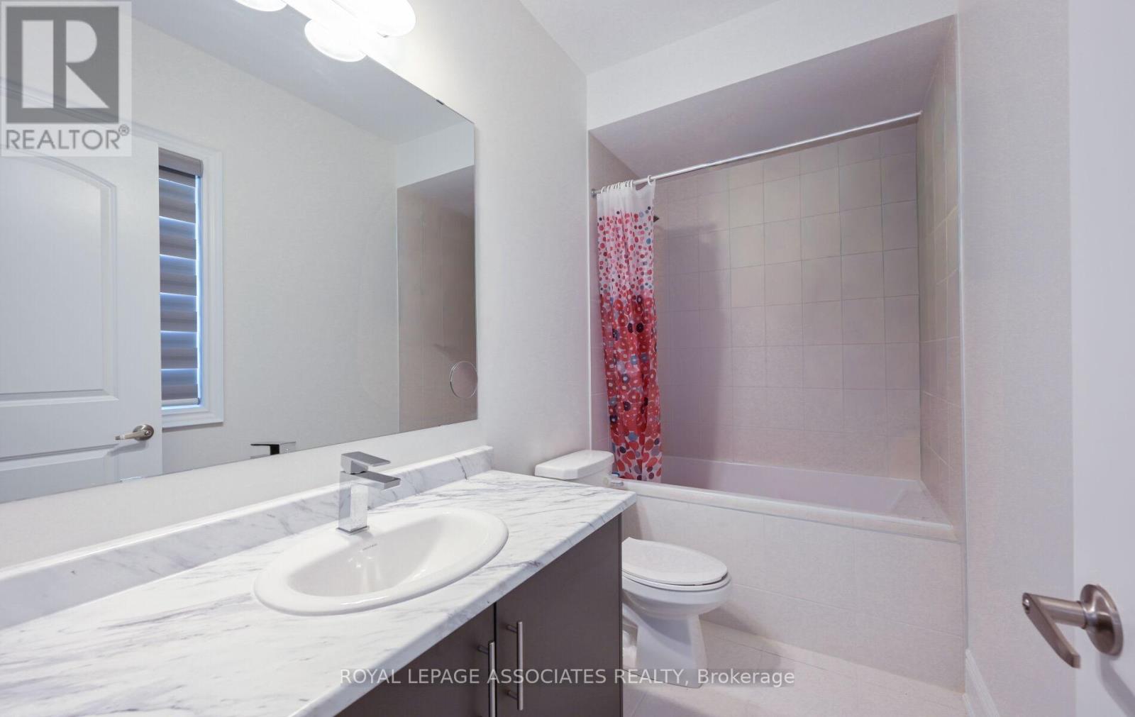 55 Raspberry Ridge Avenue, Caledon, Ontario  L7C 4N1 - Photo 36 - W12447020