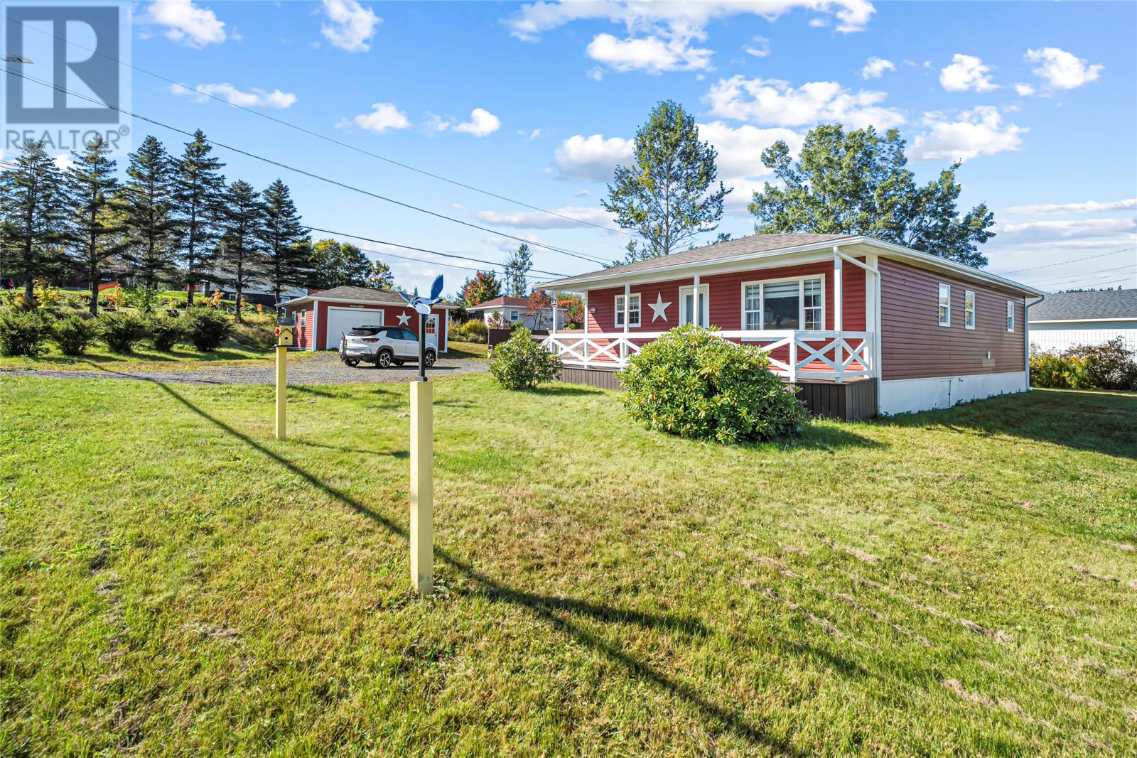 102 Main Street, Burin Bay Arm, Newfoundland & Labrador  A0E 1G0 - Photo 1 - 1291295