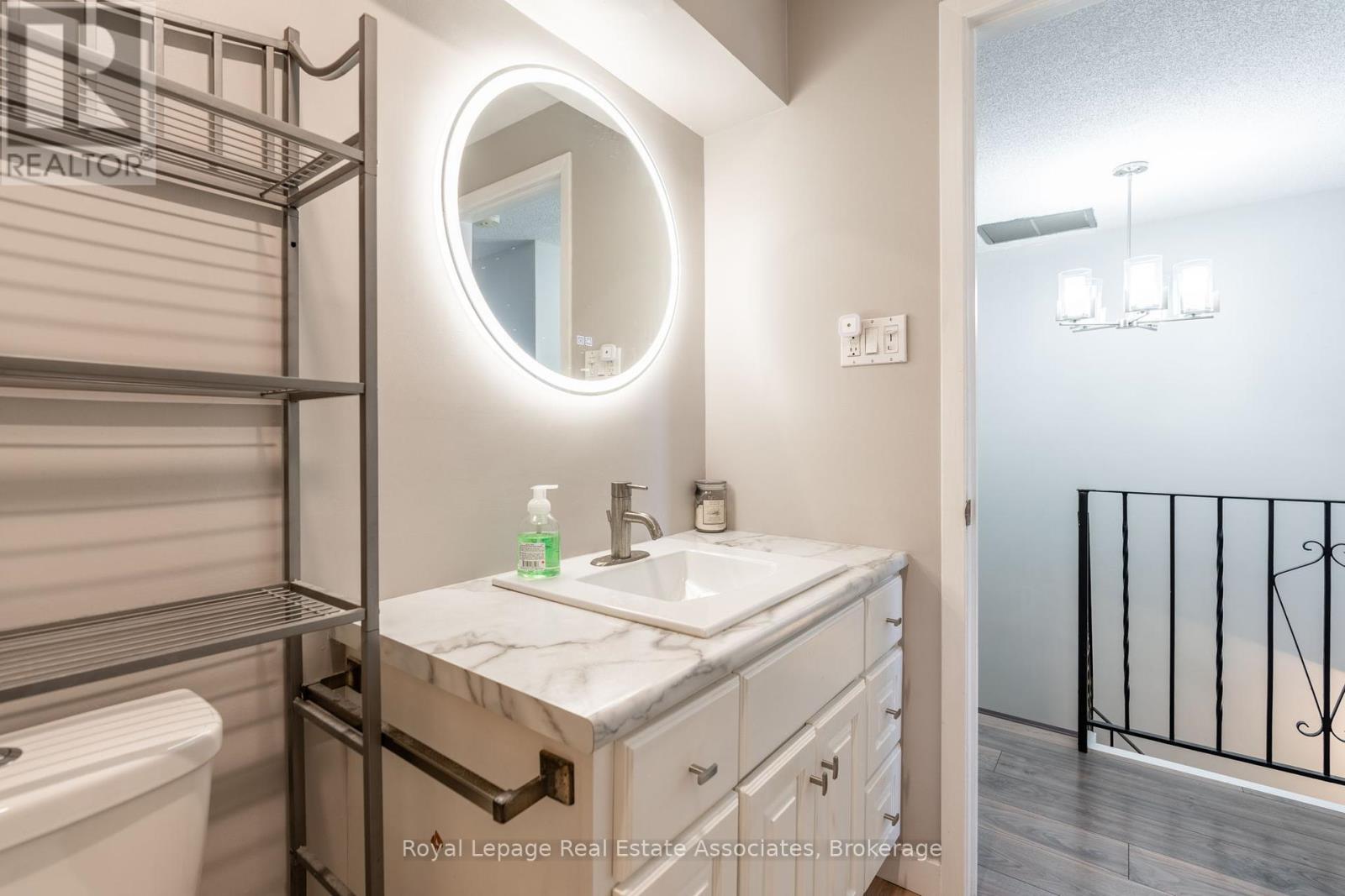 41 - 1250 Limeridge Road E, Hamilton, Ontario  L8W 1P1 - Photo 26 - X12446961