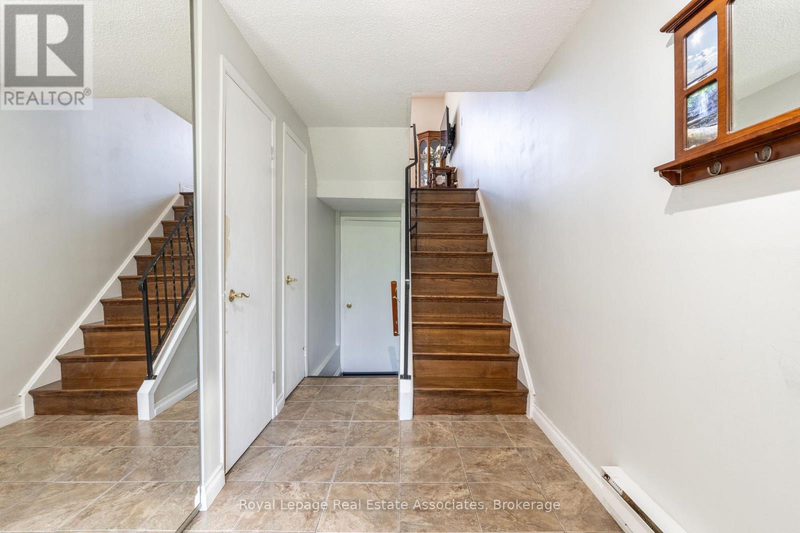 41 - 1250 Limeridge Road E, Hamilton, Ontario  L8W 1P1 - Photo 3 - X12446961