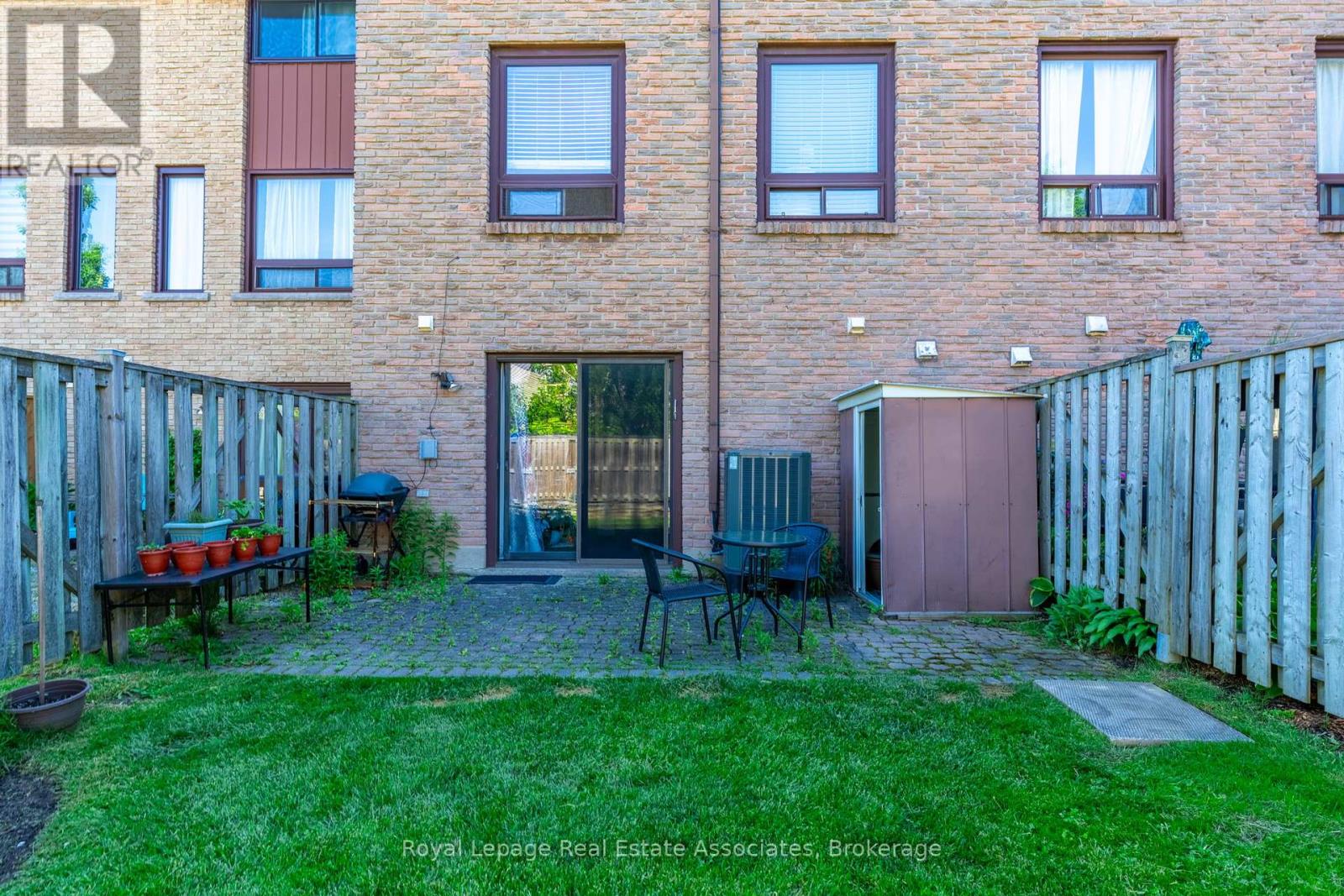 41 - 1250 Limeridge Road E, Hamilton, Ontario  L8W 1P1 - Photo 32 - X12446961