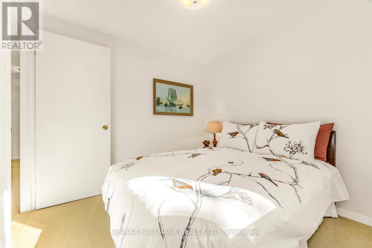 2143 Hunt Crescent, Burlington, Ontario  L7M 2P2 - Photo 27 - W12449242