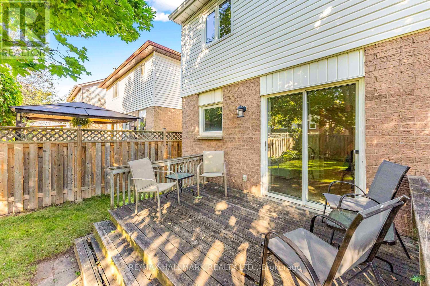 2143 Hunt Crescent, Burlington, Ontario  L7M 2P2 - Photo 42 - W12449242