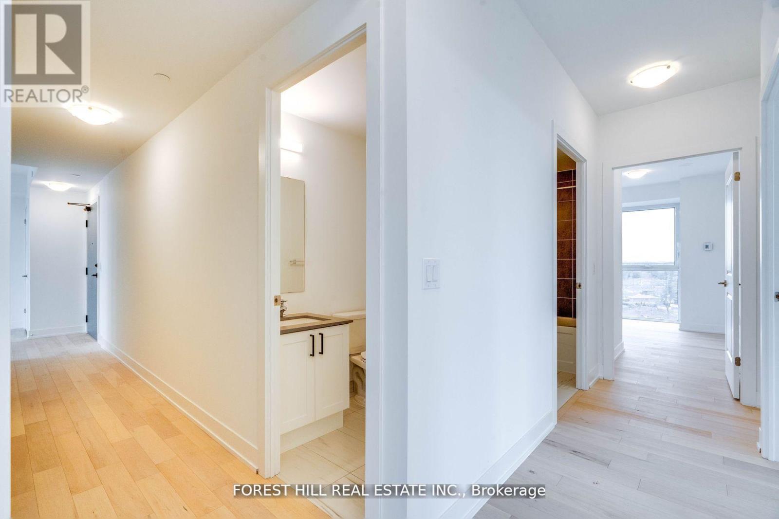 1002 - 1063 Douglas Mccurdy Comm Circle, Mississauga, Ontario  L5G 0C5 - Photo 18 - W12449247