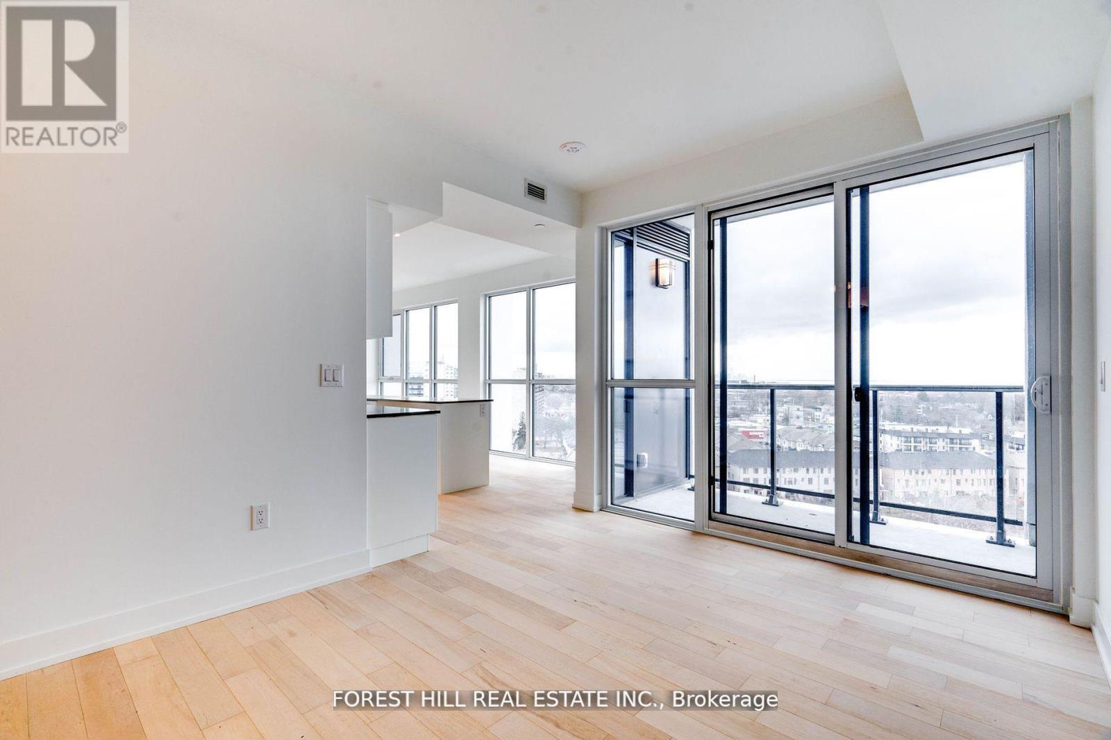 1002 - 1063 Douglas Mccurdy Comm Circle, Mississauga, Ontario  L5G 0C5 - Photo 7 - W12449247