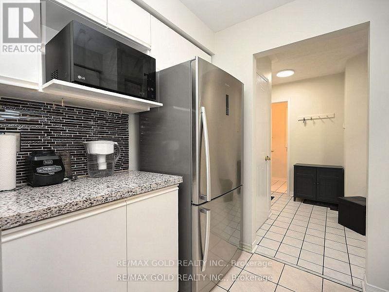 153 - 99 Bristol Road E, Mississauga, Ontario  L4Z 3P4 - Photo 17 - W12449252
