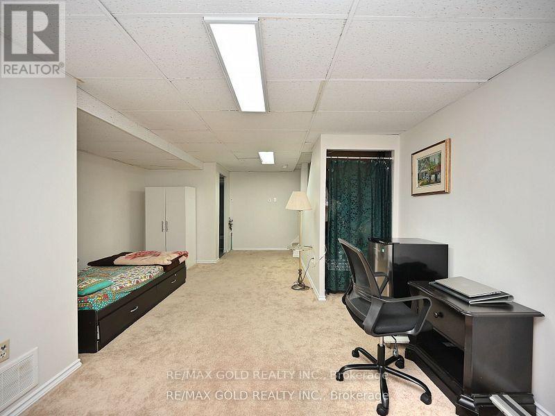 153 - 99 Bristol Road E, Mississauga, Ontario  L4Z 3P4 - Photo 29 - W12449252