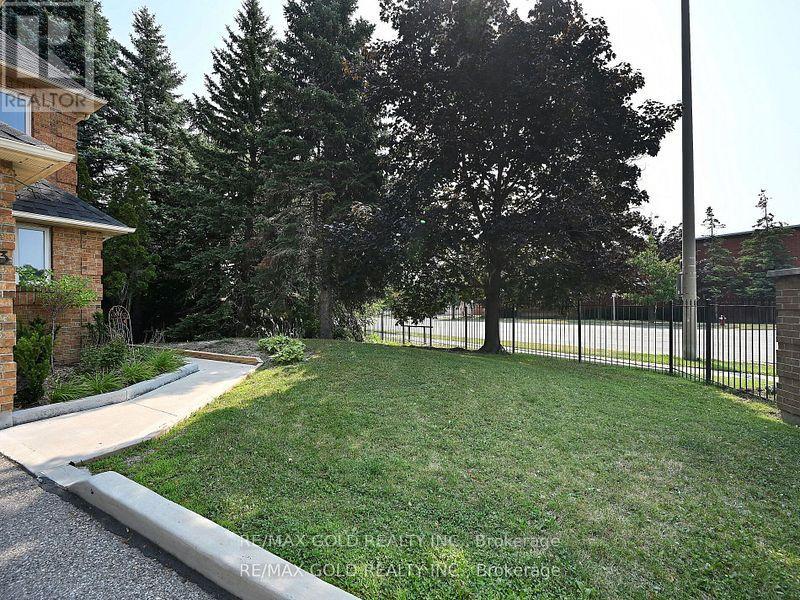 153 - 99 Bristol Road E, Mississauga, Ontario  L4Z 3P4 - Photo 4 - W12449252