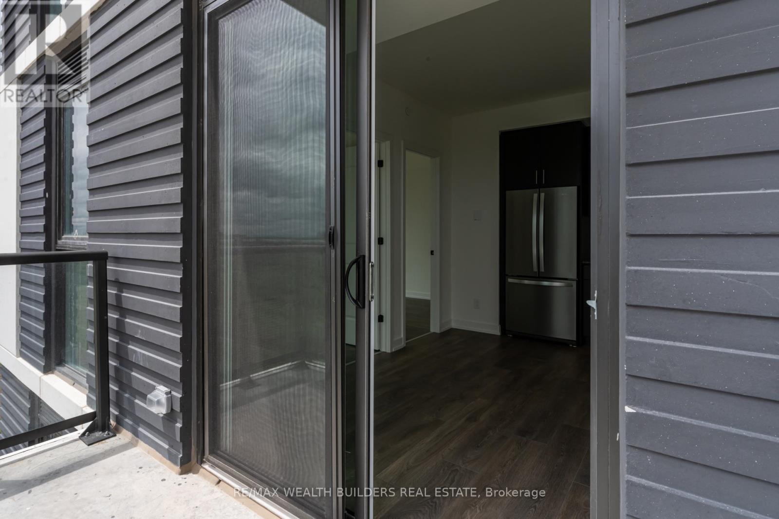 810 - 335 Wheat Boom Drive, Oakville, Ontario  L6H 7C2 - Photo 23 - W12449258